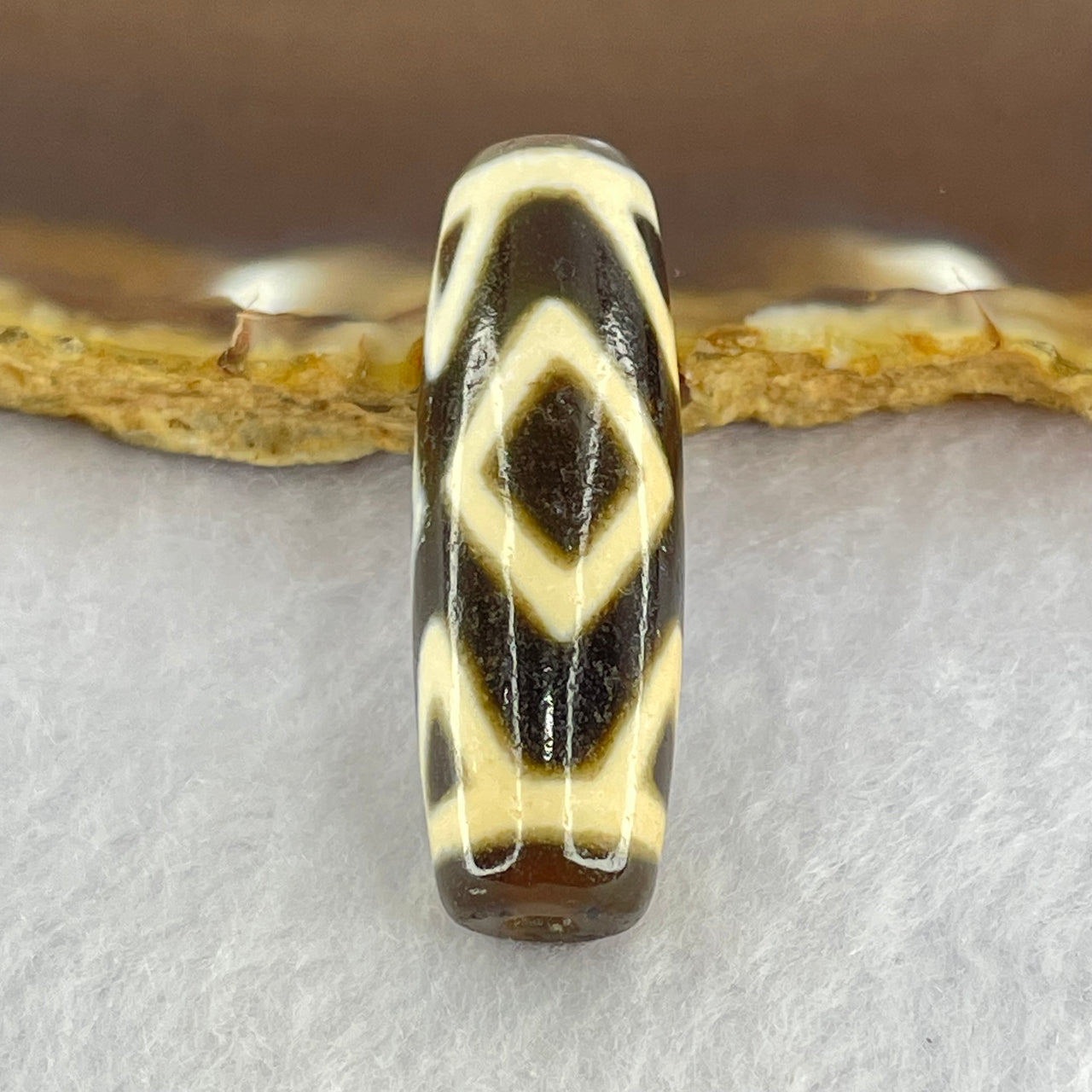 Natural Powerful Tibetan Old Oily Agate 3-Eye Vajra Dzi Bead Heavenly Master (Tian Zhu) 三眼天珠 8.73g 37.0 by 12.2mm - Huangs Jadeite and Jewelry Pte Ltd