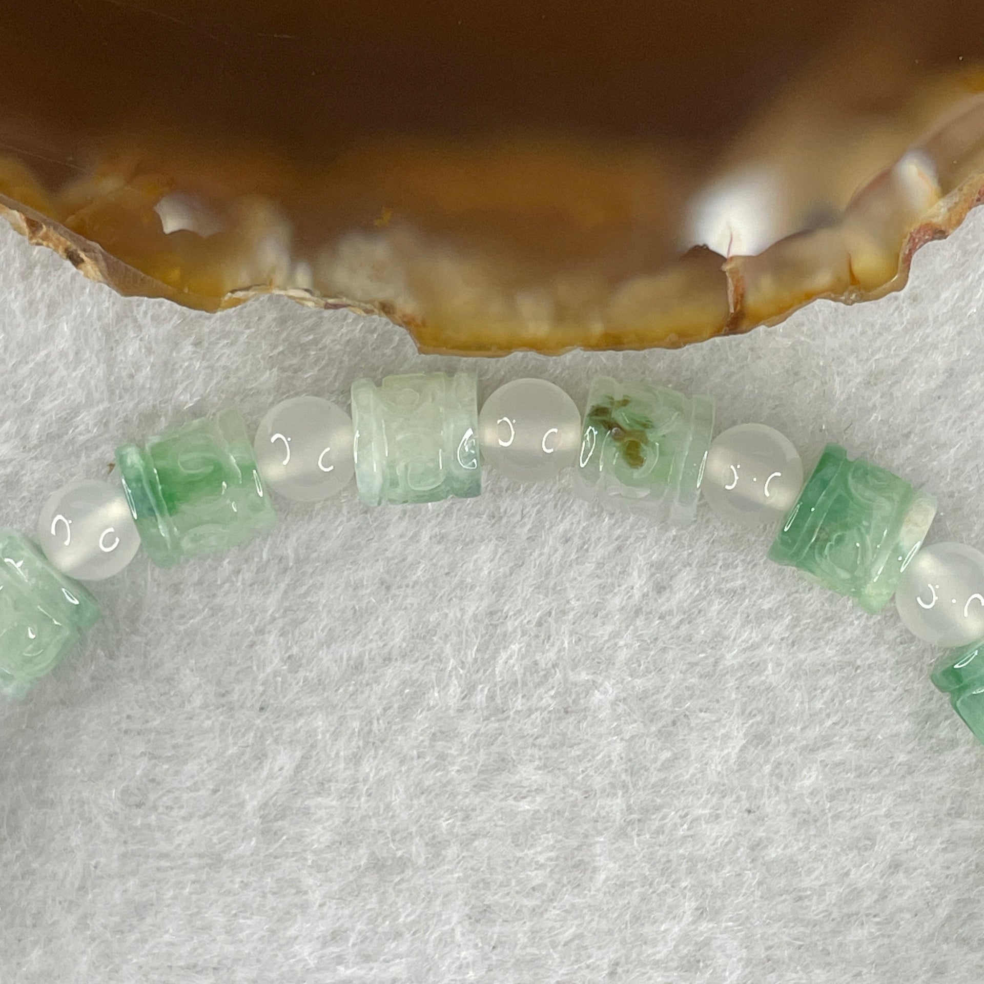Certified Natural Type A Light Green Jadeite Lulutong Beads with Natural White Agate Beads Bracelet 13.91g 15.5cm 6.1mm 16 Pieces - Huangs Jadeite and Jewelry Pte Ltd