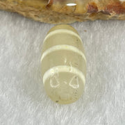 Natural Powerful Tibetan Old Oily Agate 3-Lines Dzi Bead Heavenly Master (Tian Zhu) 三行天诛 2.86g 19.5 by 10.0mm - Huangs Jadeite and Jewelry Pte Ltd