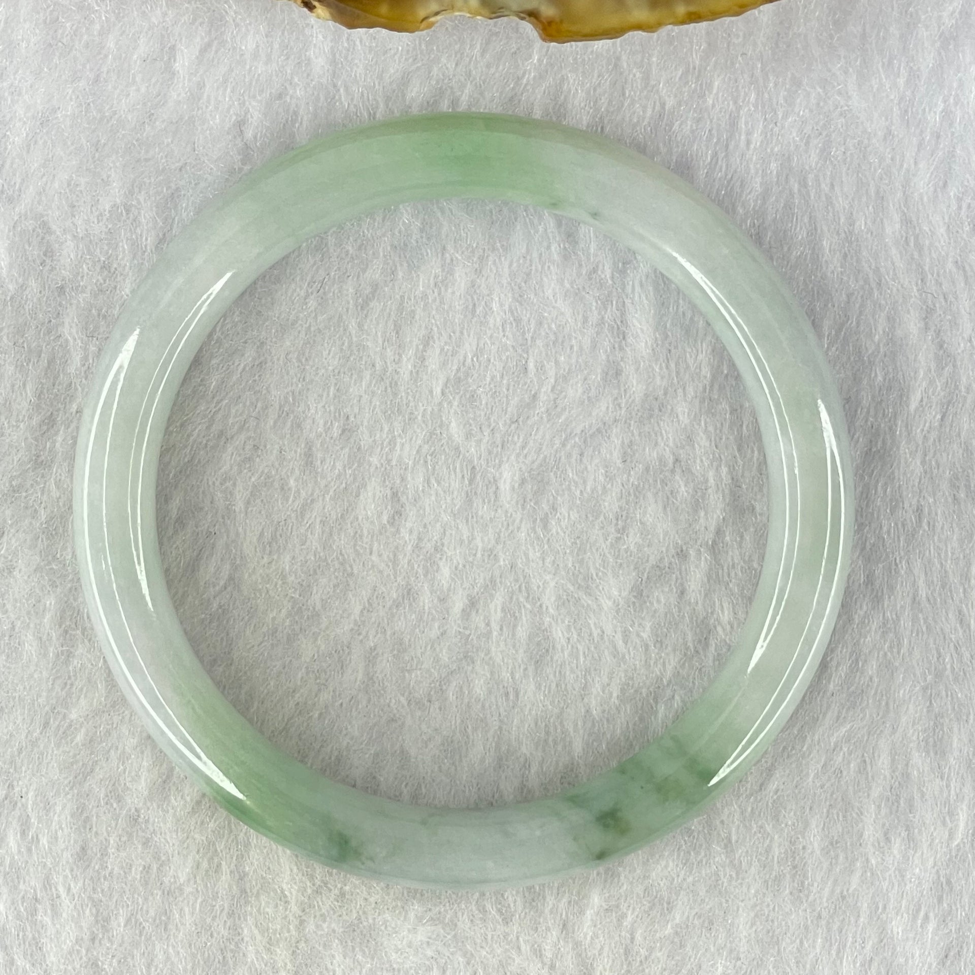 Type A Lavender and Green Jadeite Bangle Internal Diameter 44.0mm 15.58g 6.1 by 6.1mm (Very Very Fine Internal Line) - Huangs Jadeite and Jewelry Pte Ltd