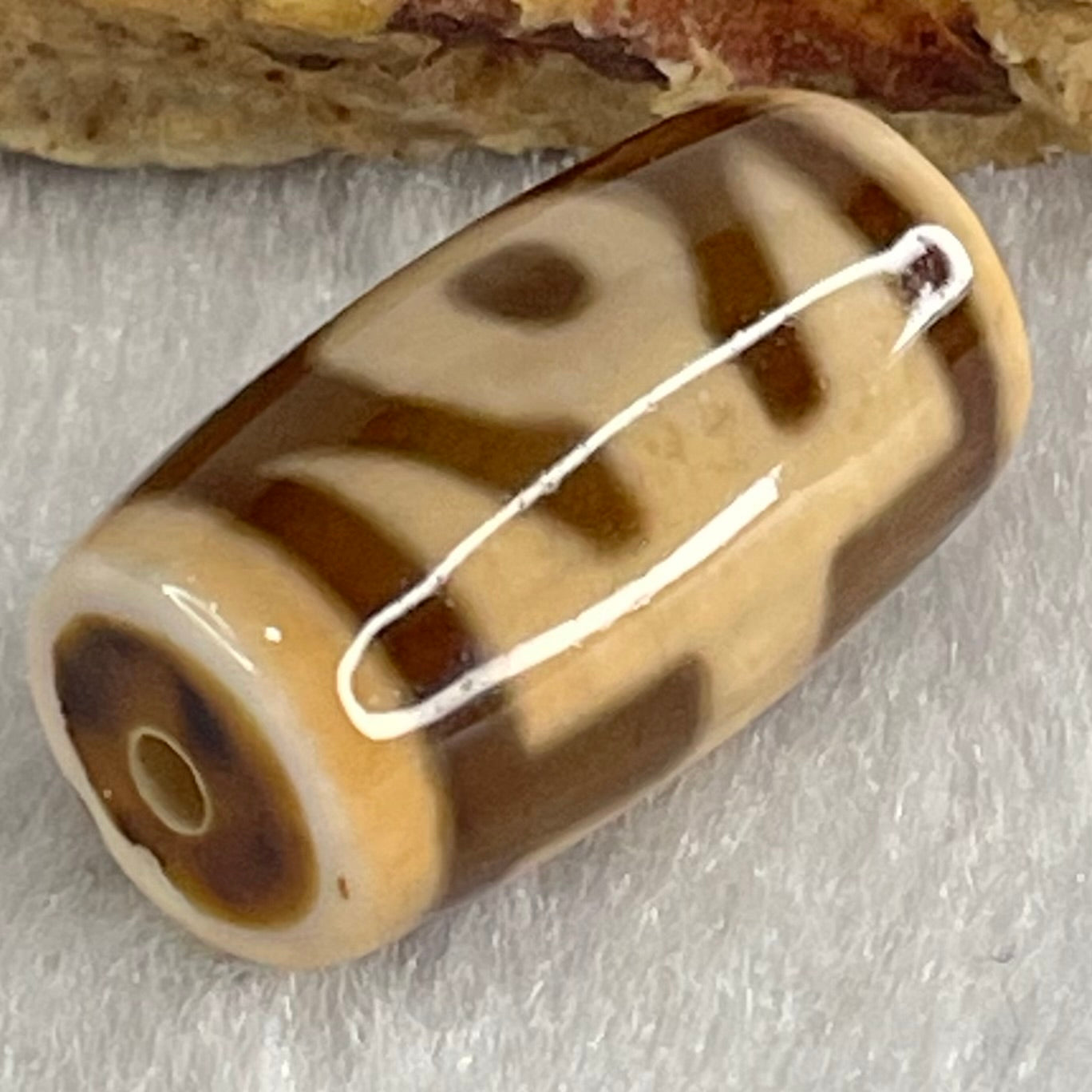 Natural Powerful Tibetan Old Oily Agate Patina Guiren Tairen Human Dzi Bead Totem Amulet Heavenly Master (Tian Zhu) 贵人天诛 4.91g 20.7 by 11.8mm - Huangs Jadeite and Jewelry Pte Ltd