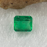 Natural Colombia Vivid Green Emerald (Beryl) Cut-Cornered Rectangular Step cut 0.48ct 5.2 by 4.4 by 2.7mm - Huangs Jadeite and Jewelry Pte Ltd