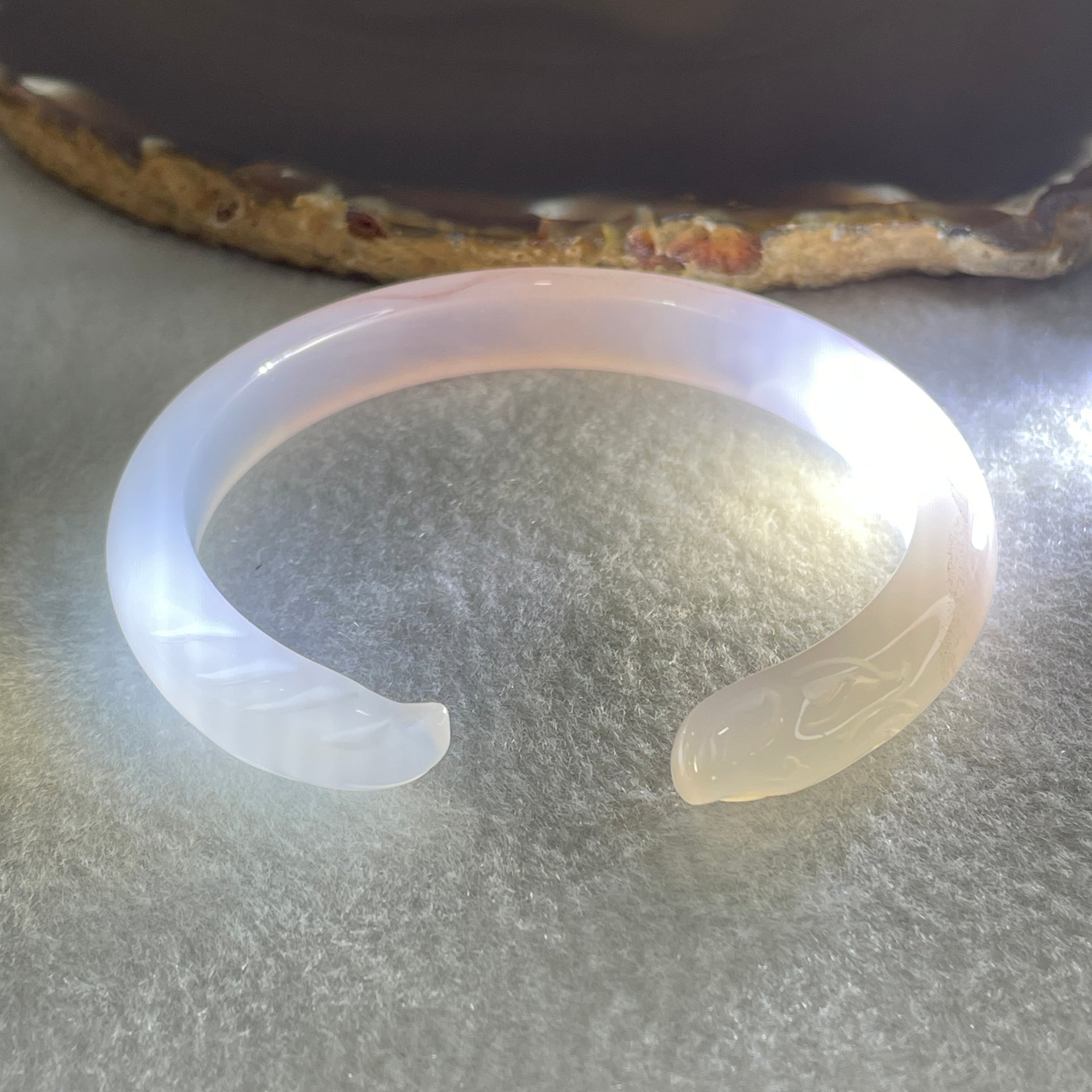 Natural Pinky Agate Fox Bange Internal Dimeter 59.0mm 25.35g 9.8 by 7.2mm - Huangs Jadeite and Jewelry Pte Ltd