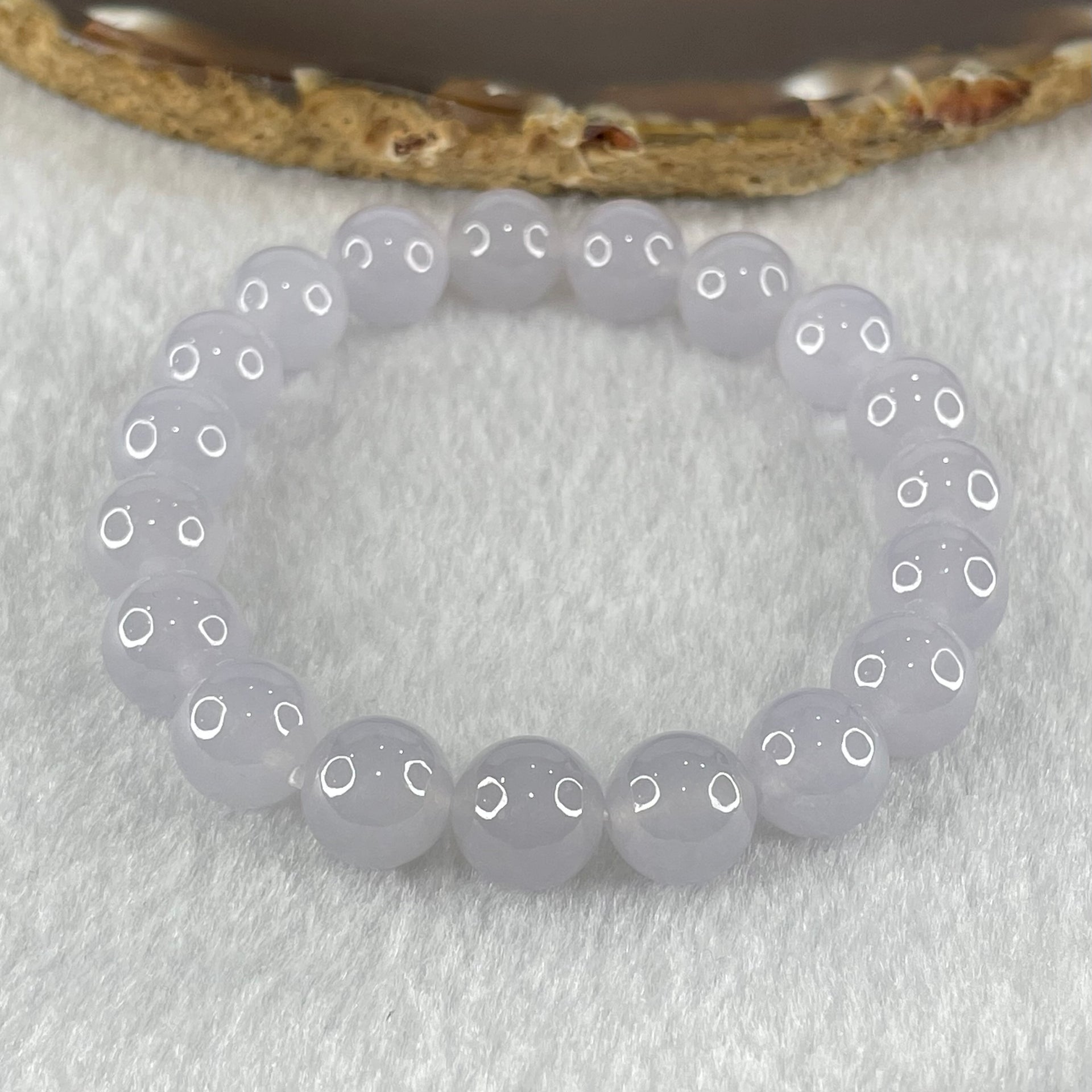 Type A Semi Icy Light Lavender Jadeite Bead Bracelet 32.70g 16cm 10.0mm 19 Beads - Huangs Jadeite and Jewelry Pte Ltd