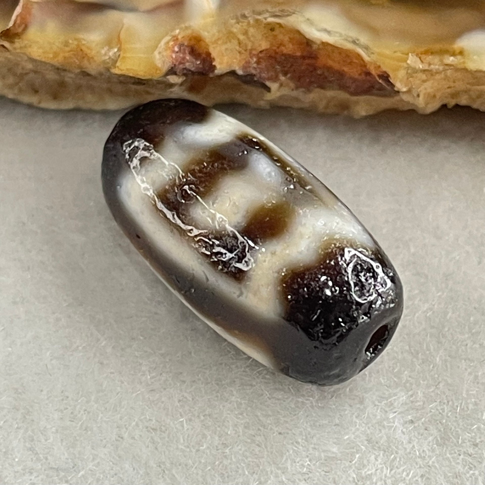 Natural Powerful Tibetan Old Oily Agate Garuda Dzi Bead Heavenly Master (Tian Zhu) 2.86g 19.7 by 10.0mm - Huangs Jadeite and Jewelry Pte Ltd