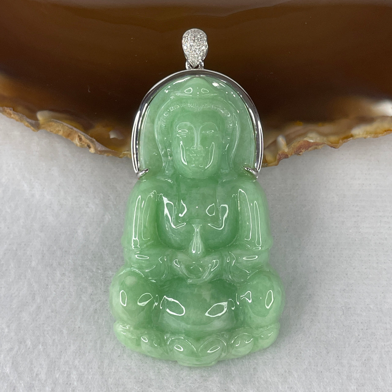Natural Type A Green Jadeite Guan Yin Pendant in Solid 18K White Gold | "Goddess of Mercy" Supreme Protection & Blessing Pendant (38.62g 58.0x35.1x10.7mm)