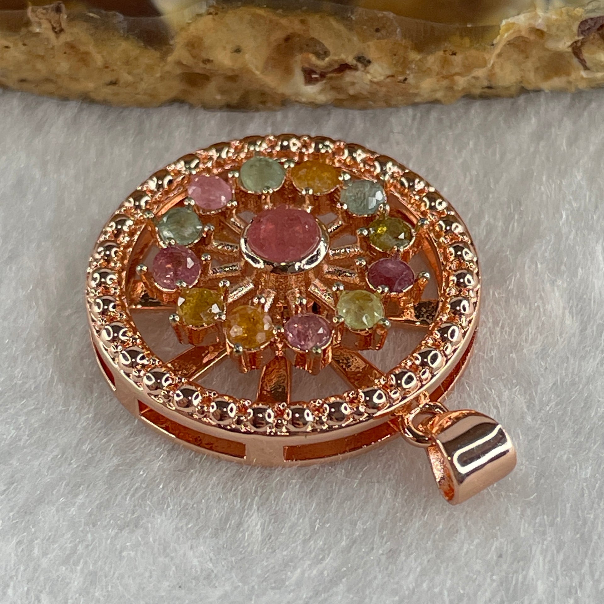 Natural Tourmaline Crystal in S925 Sliver Spinning Pendant 5.95g 3.8 by-1Pcs 3.5 by 1.0mm-12Pcs - Huangs Jadeite and Jewelry Pte Ltd