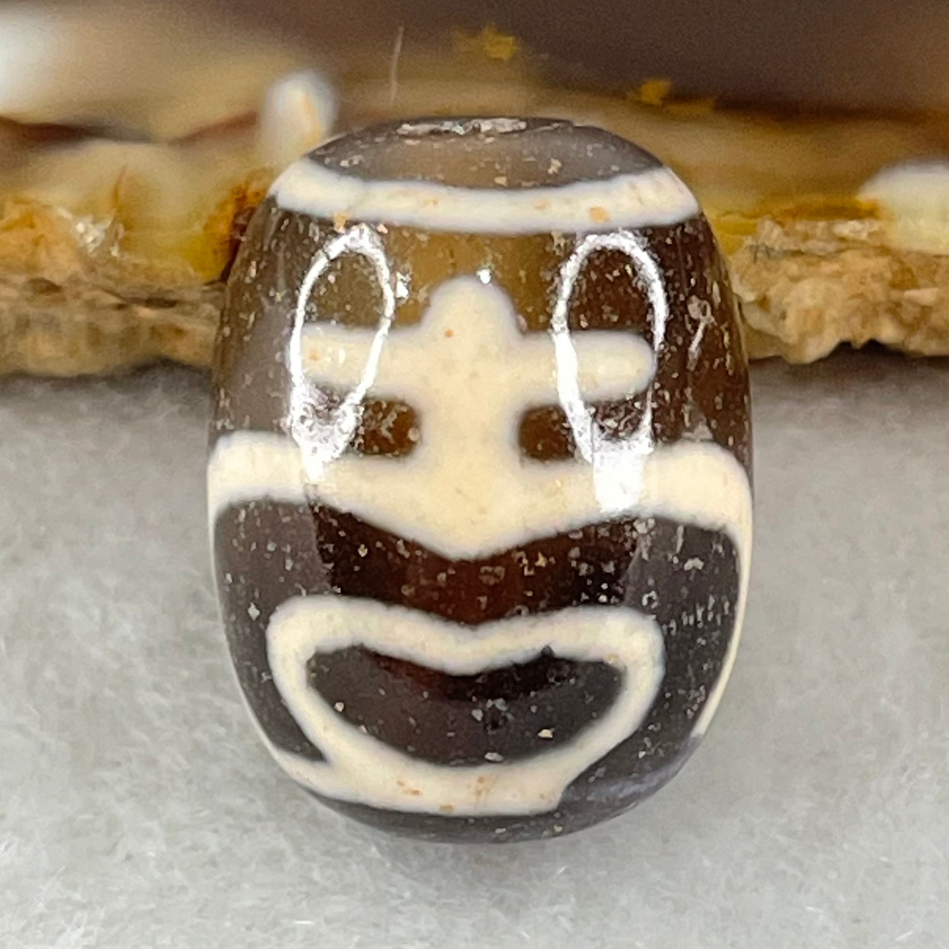 Natural Powerful Tibetan Old Oily Agate Double Nectar Vessel Dzi Bead Heavenly Master (Tian Zhu) 花蜜容器眼天珠 4.67g 17.3 by 13.3mm - Huangs Jadeite and Jewelry Pte Ltd