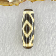 Natural Powerful Tibetan Old Oily Agate 3-Eye Vajra Dzi Bead Heavenly Master (Tian Zhu) 三眼天珠 8.73g 37.0 by 12.2mm - Huangs Jadeite and Jewelry Pte Ltd