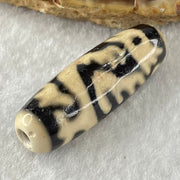 Natural Powerful Tibetan Old Oily Agate Vermilion Bird Fire Element Dzi Bead Heavenly Master (Tian Zhu) 朱雀天珠 8.74g 37.5 by 12.3mm - Huangs Jadeite and Jewelry Pte Ltd