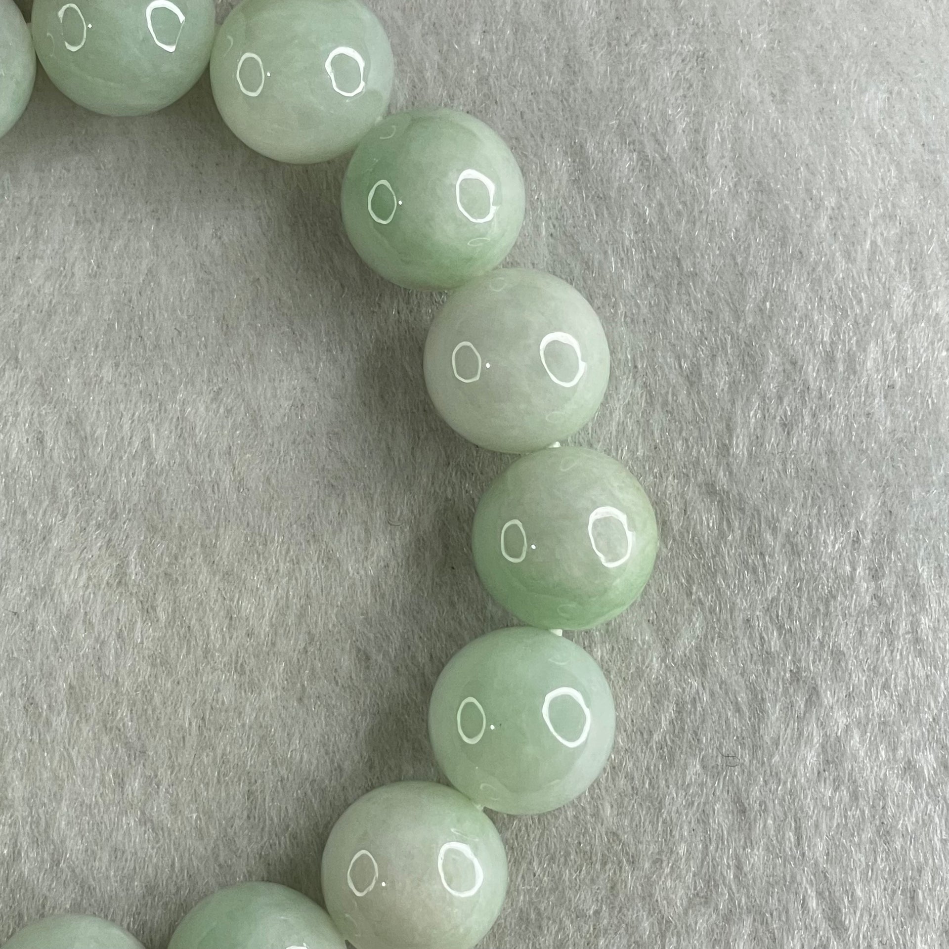 Type A Light Green Jadeite Beads Bracelet 48.85g 15cm 12.6mm 16 Beads - Huangs Jadeite and Jewelry Pte Ltd