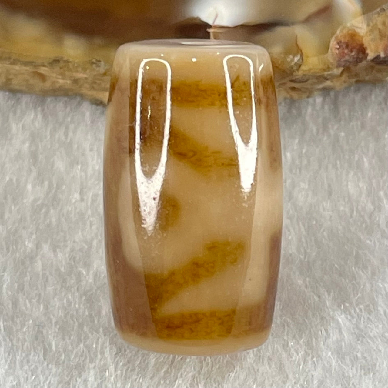 Natural Powerful Tibetan Old Oily Agate Patina Guiren Tairen Human Dzi Bead Totem Amulet Heavenly Master (Tian Zhu) 贵人天诛 4.85g 19.7 by 11.8mm - Huangs Jadeite and Jewelry Pte Ltd