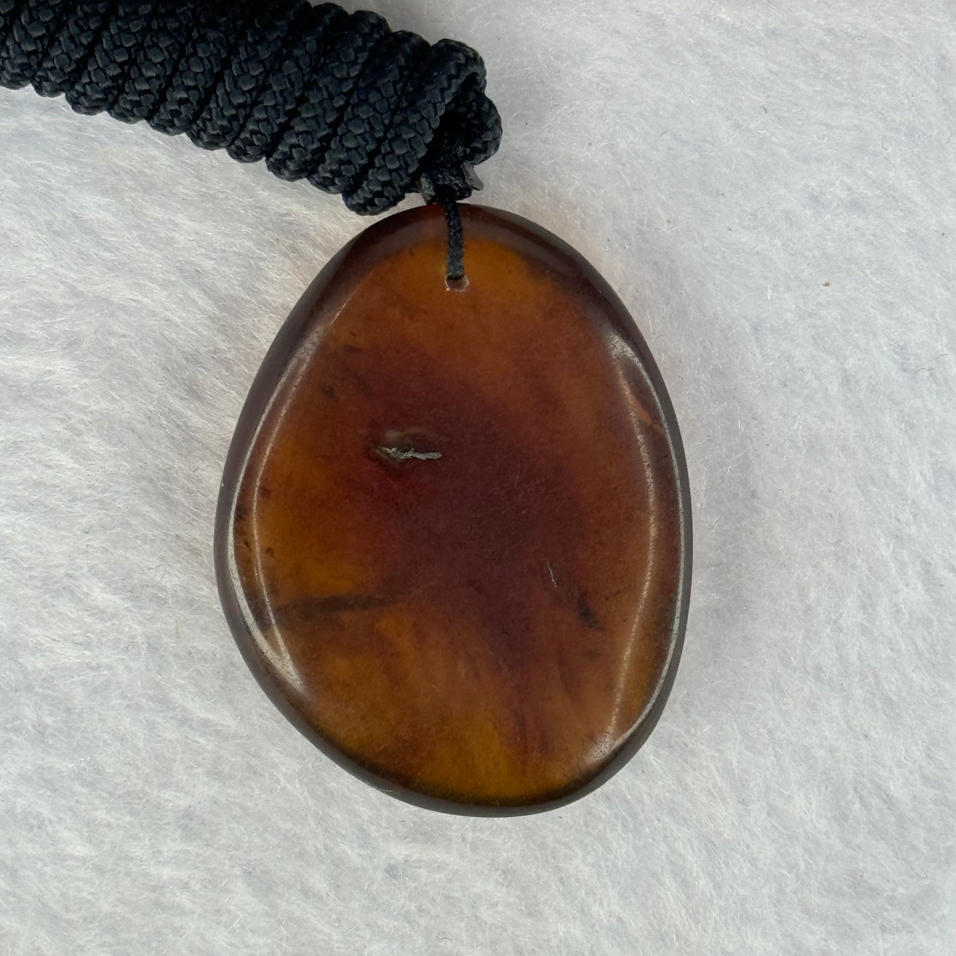 Natural Amber Pendent 天然琥珀牌 7.34g 36.1 by 28.1 by 9.2mm - Huangs Jadeite and Jewelry Pte Ltd