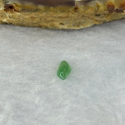 Type A ICY Apple Green Jadeite Jade Stone For Setting 0.45ct 7.2 by 3.5 by 2.1mm - Huangs Jadeite and Jewelry Pte Ltd
