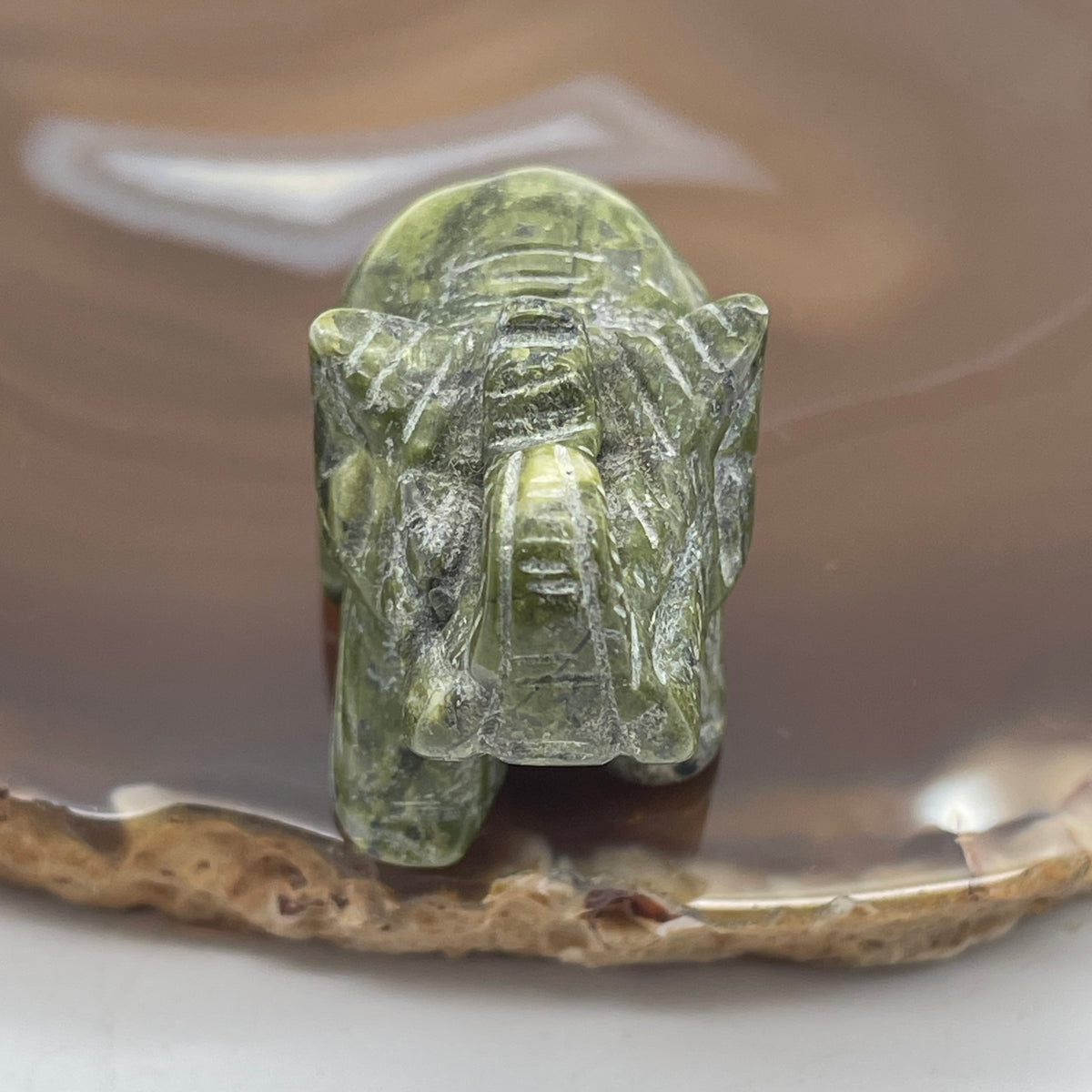 Natural Green Serpentine Elephant Mini Display | (37.26g | 38.8 x 21.8 x 29.0mm Dimensions | Heart & Root Chakra Synergy, "Ji Xiang" Wealth Anchor, Regenerative Energy & Mindful Feng Shui Catalyst)