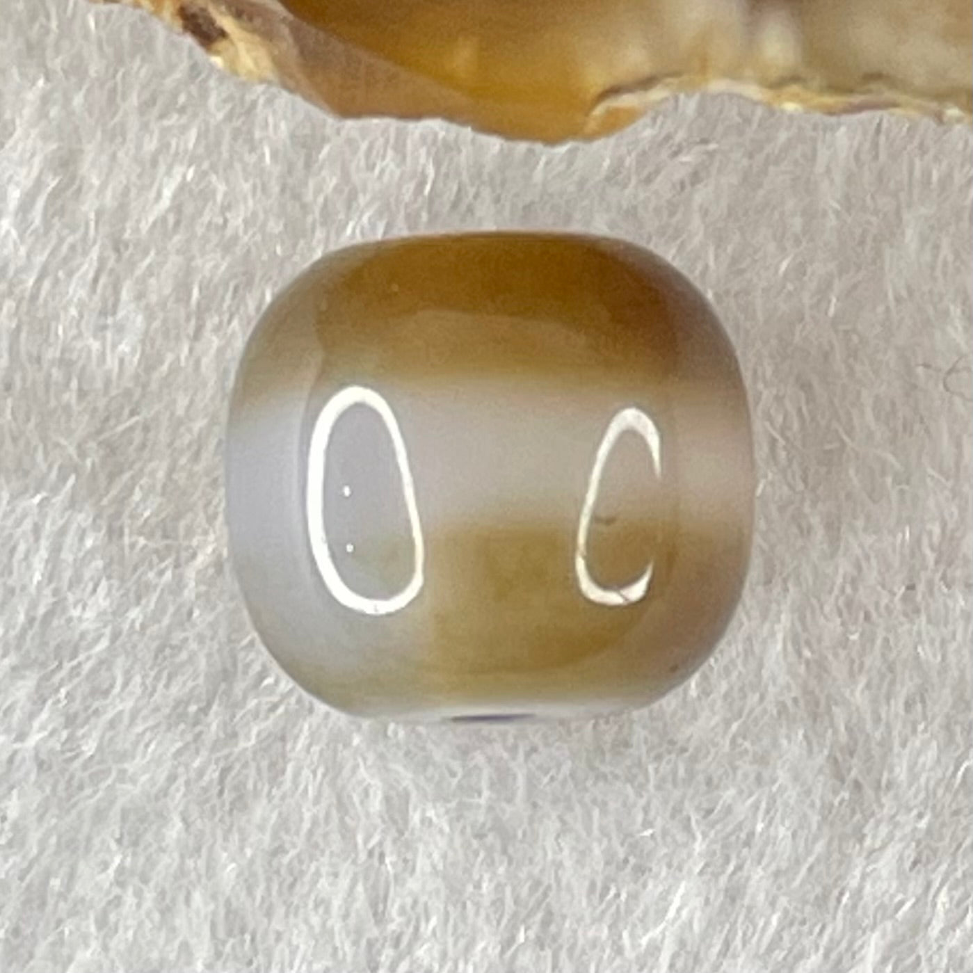 Natural Powerful Tibetan Old Oily Agate 1 Line Dzi Bead Heavenly Master (Tian Zhu) 1.87g 9.8 by 10.9mm - Huangs Jadeite and Jewelry Pte Ltd