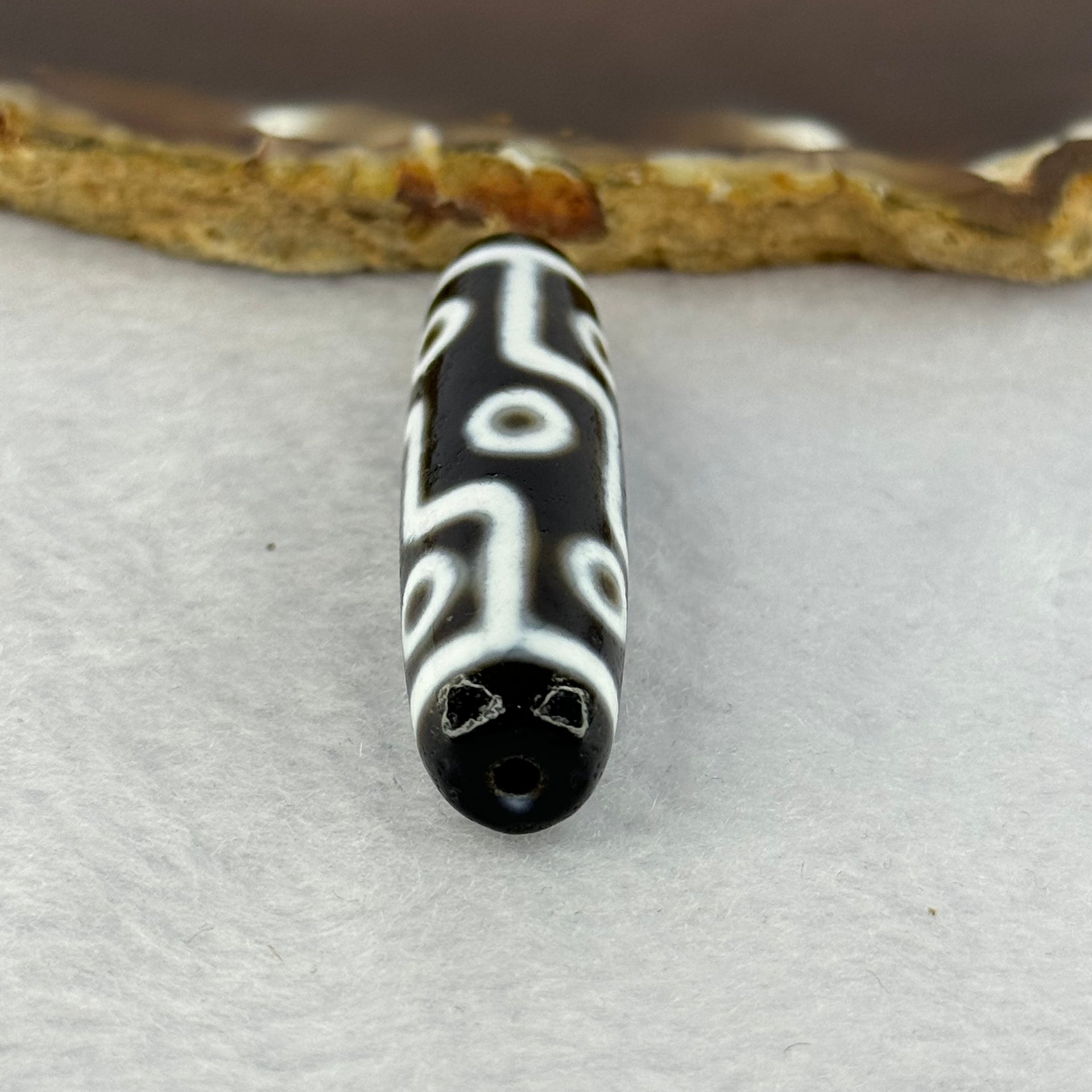 Natural Powerful Tibetan Old Oily Agate 9 Eyes Dzi Bead Heavenly Master (Tian Zhu) 九眼天诛 13.45g 48.4 by 12.7mm - Huangs Jadeite and Jewelry Pte Ltd