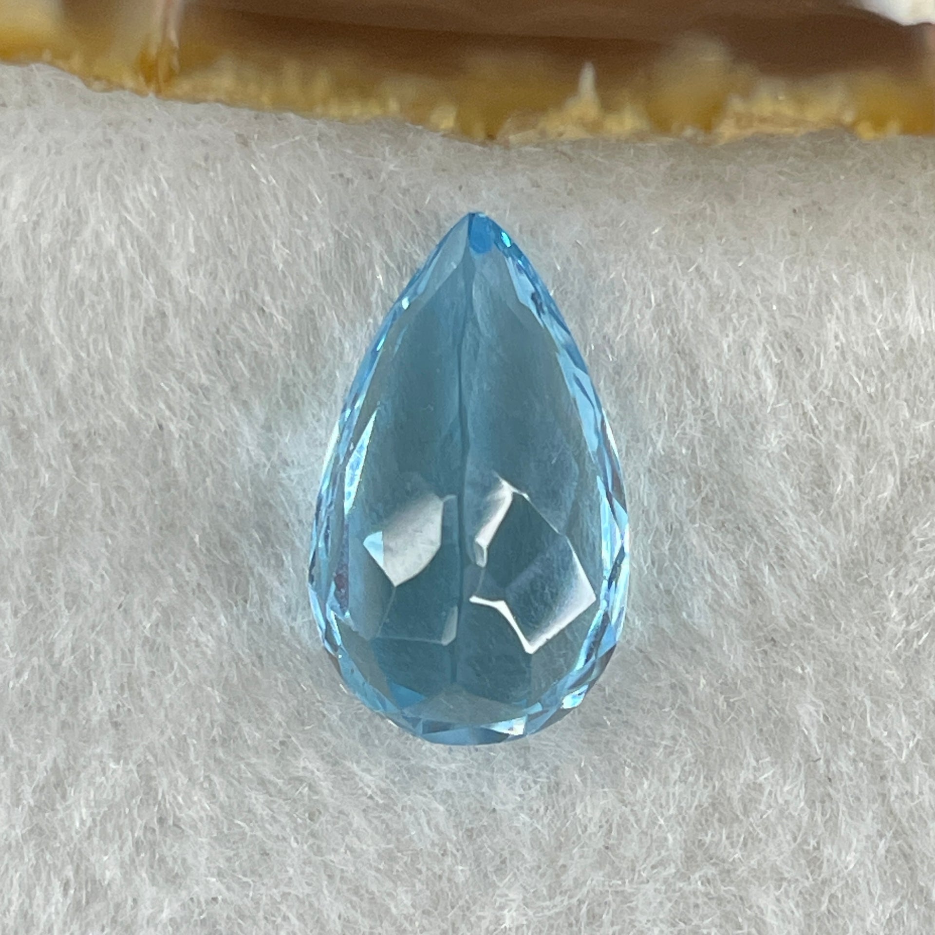 Natural Sky Blue Topaz Teardrop Shape 7.86ct 15.9 by 9.4 by 6.7mm - Huangs Jadeite and Jewelry Pte Ltd