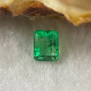Natural Colombia Green Emerald (Beryl) Cut-Cornered Rectangular step cut 0.70cts 5.7 by 4.4 by 3.8mm - Huangs Jadeite and Jewelry Pte Ltd