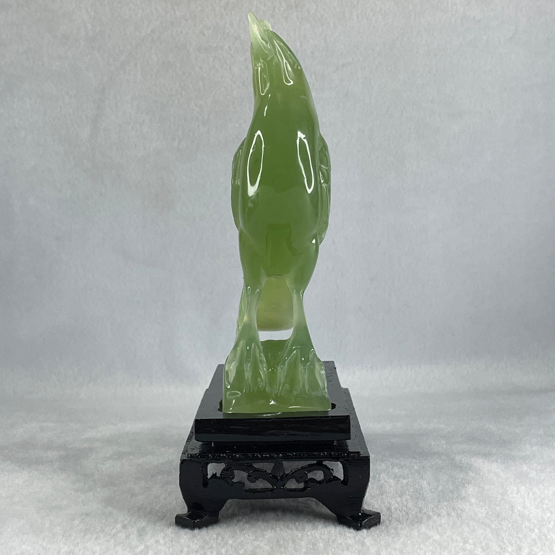 Natural Green Serpentine Javan Mynah Birds on Tree with Wooden Stand Display 353.6g 122.0 by 174.0 by 63.5mm - Huangs Jadeite and Jewelry Pte Ltd