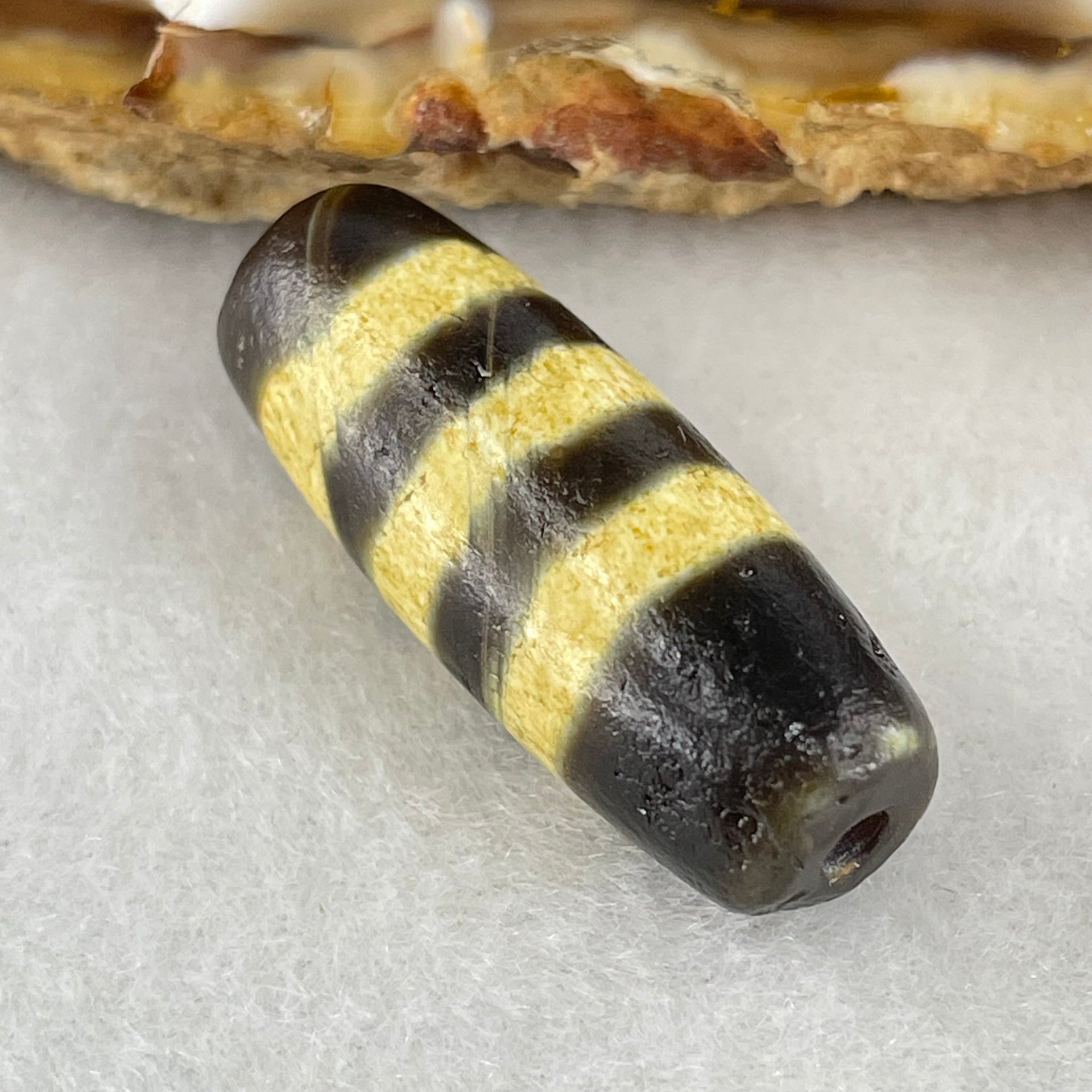 Natural Powerful Tibetan Old Oily Agate 3 Lines Dzi Bead Heavenly Master (Tian Zhu) 三行天诛 5.80g 29.2 by 11.2mm - Huangs Jadeite and Jewelry Pte Ltd