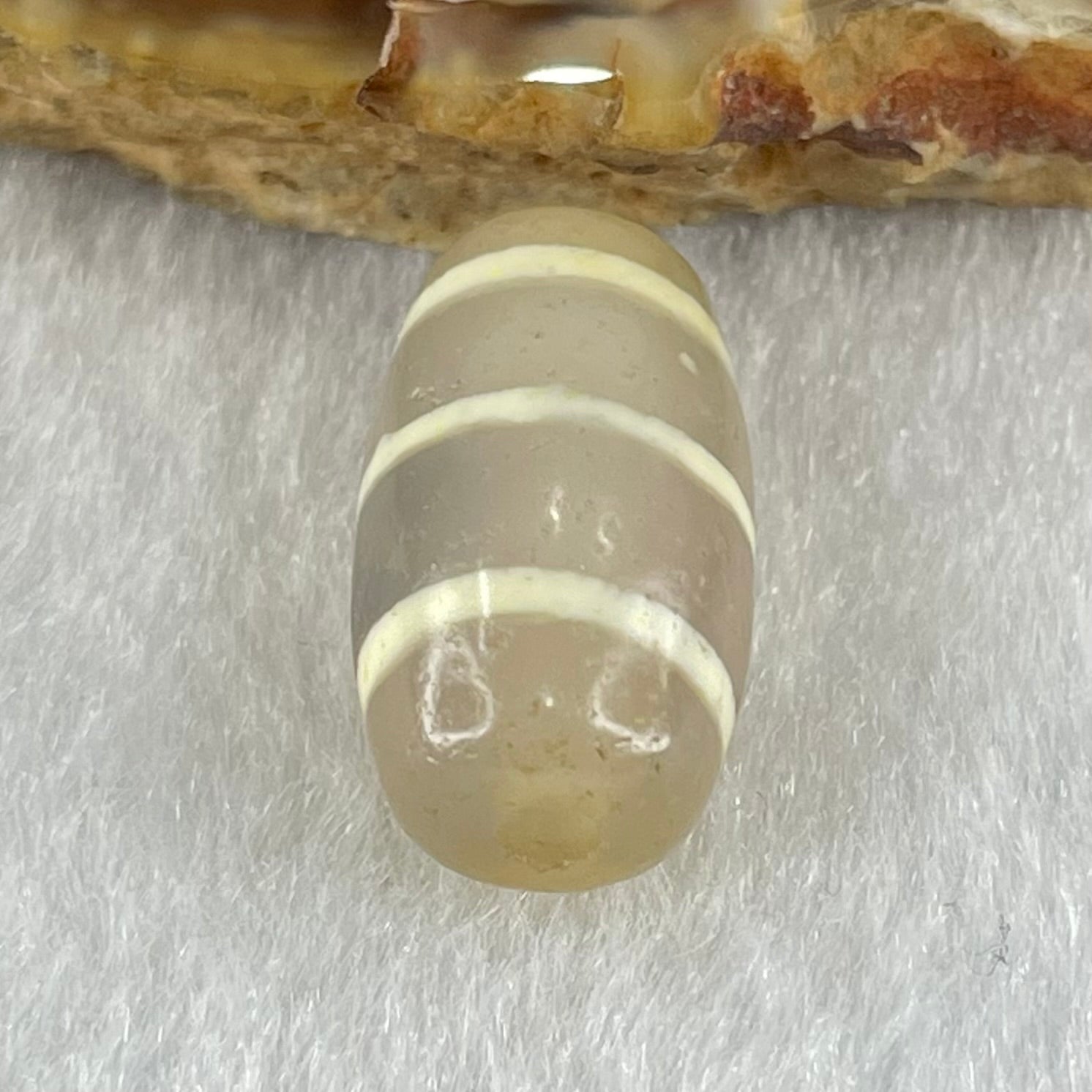 Natural Powerful Tibetan Old Oily Agate 3-Lines Dzi Bead Heavenly Master (Tian Zhu) 三行天诛 2.97g 19.0 by 10.1mm - Huangs Jadeite and Jewelry Pte Ltd