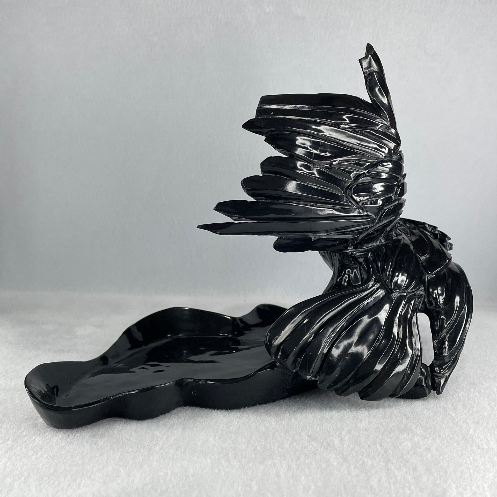 Black Stone Eagle with Pond Display 1,392.2g 270.0 by 165.0 by 190.0mm - Huangs Jadeite and Jewelry Pte Ltd