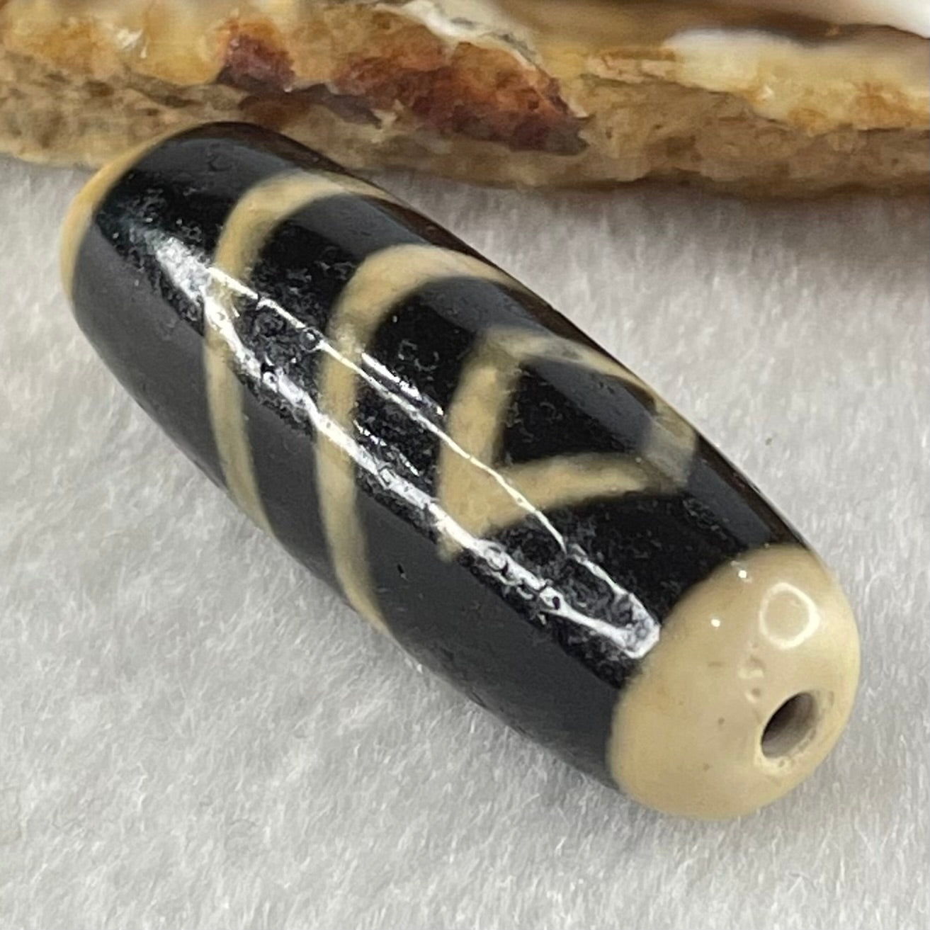 Natural Powerful Tibetan Old Oily Water Pattern One Eye Vajra With Nectar Vessel Treasure Bottle Agate Bead Heavenly Master (Tian Zhu) 天珠 8.40g 34.6 by 12.3mm - Huangs Jadeite and Jewelry Pte Ltd