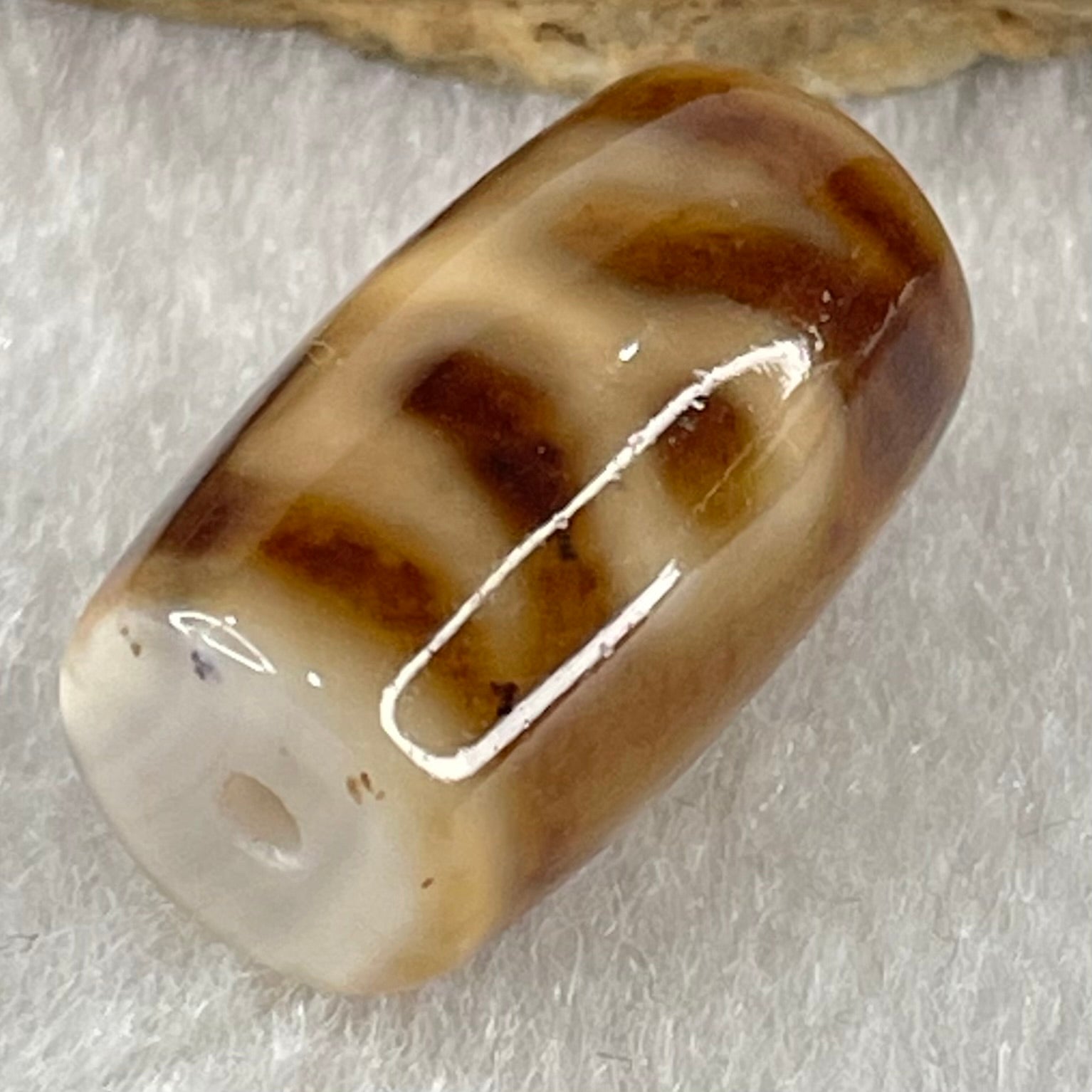 Natural Powerful Tibetan Old Oily Agate Patina Guiren Tairen Human Dzi Bead Totem Amulet Heavenly Master (Tian Zhu) 贵人天诛 4.87g 19.6 by 11.7mm - Huangs Jadeite and Jewelry Pte Ltd