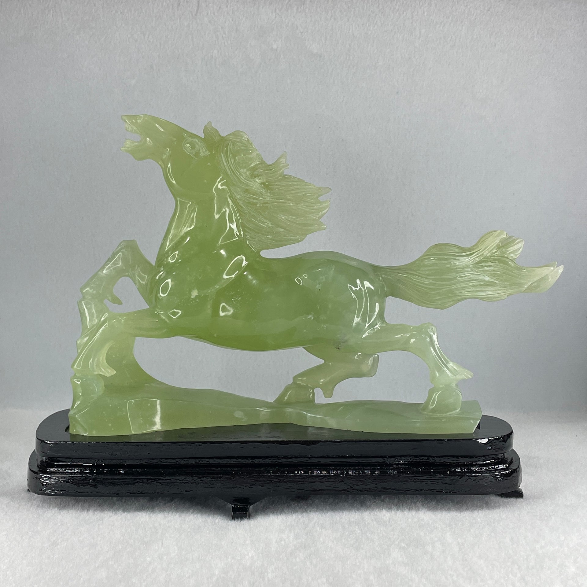 Natural Light Green Serpentine Victory Horse with Wooden Stand Display 1,274.6g 255.0 by 90.0 by 183.0mm - Huangs Jadeite and Jewelry Pte Ltd