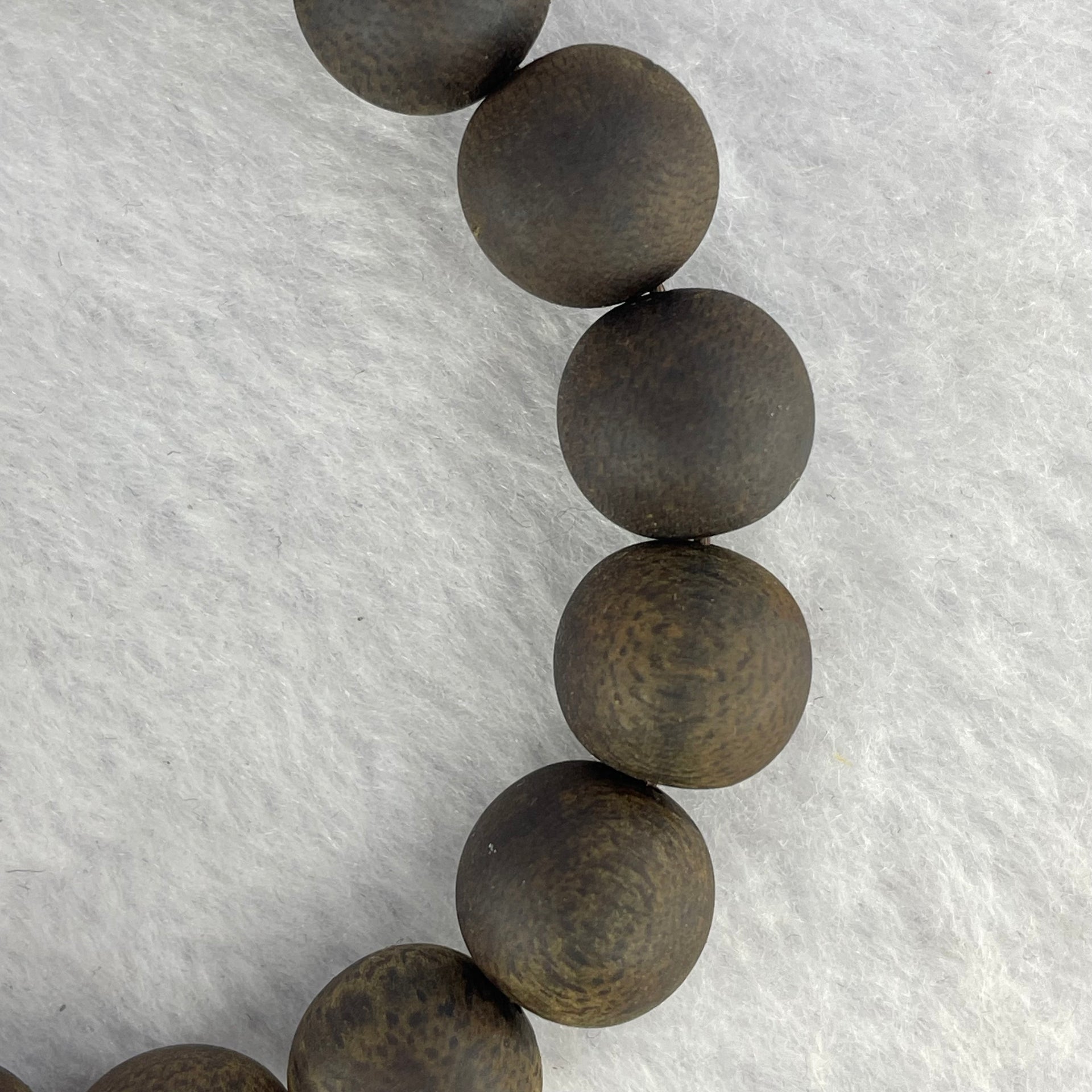 Rare Very Very High End Very Old Wild Vietnam Qi Nan Sinking Type Agarwood Beads Bracelet 罕见非常高端非常古老野生越南奇南沉沉型沉香珠手链 19.19g 19cm 12.8mm 17 Beads - Huangs Jadeite and Jewelry Pte Ltd