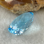 Natural Sky Blue Topaz Oval Shape 15.57ct 17.1 by 12.4 by 8.6mm - Huangs Jadeite and Jewelry Pte Ltd