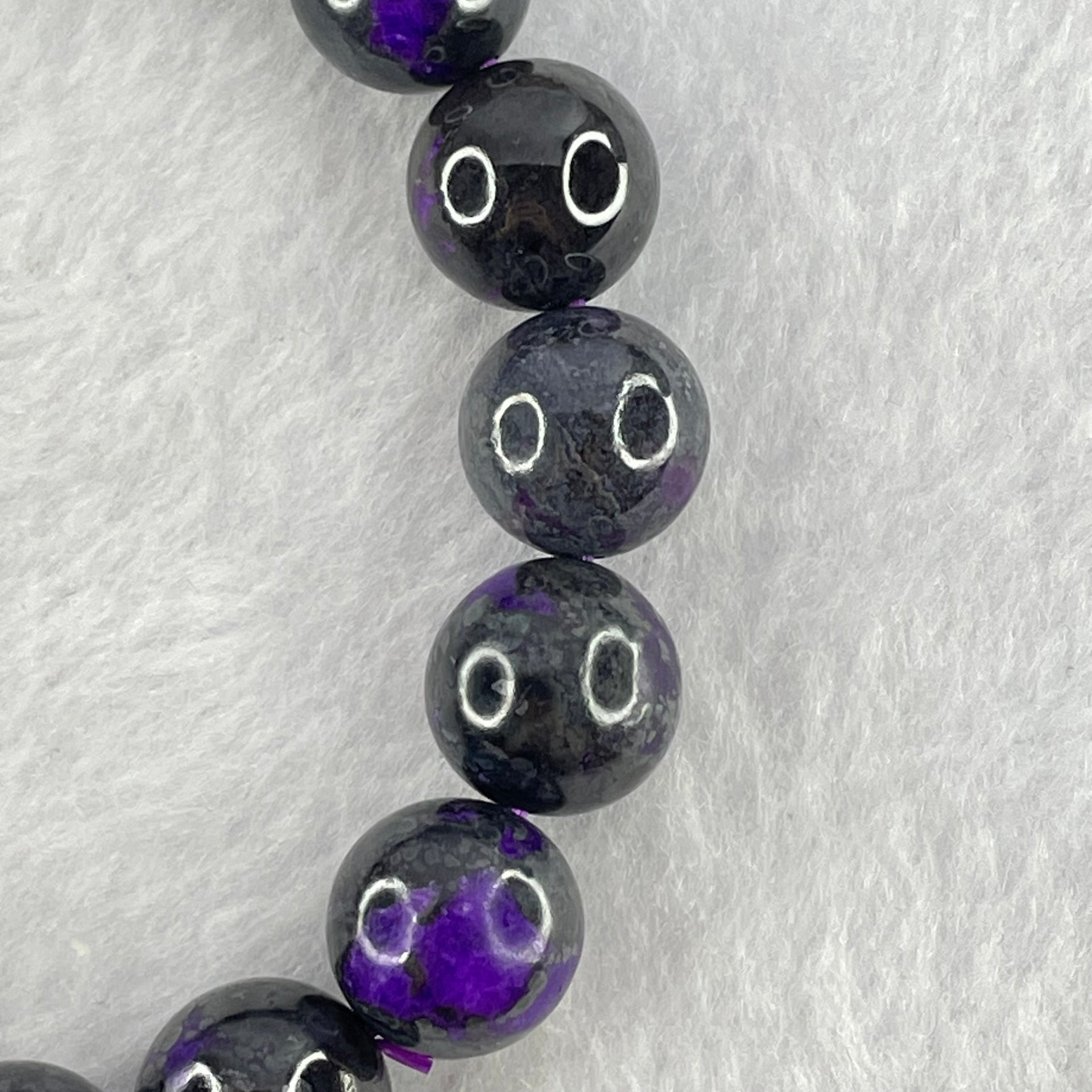 Very Good Grade Natural Sugilite Bracelet 天然苏纪石手链 46.52g 17cm 11.9mm 17 Beads - Huangs Jadeite and Jewelry Pte Ltd