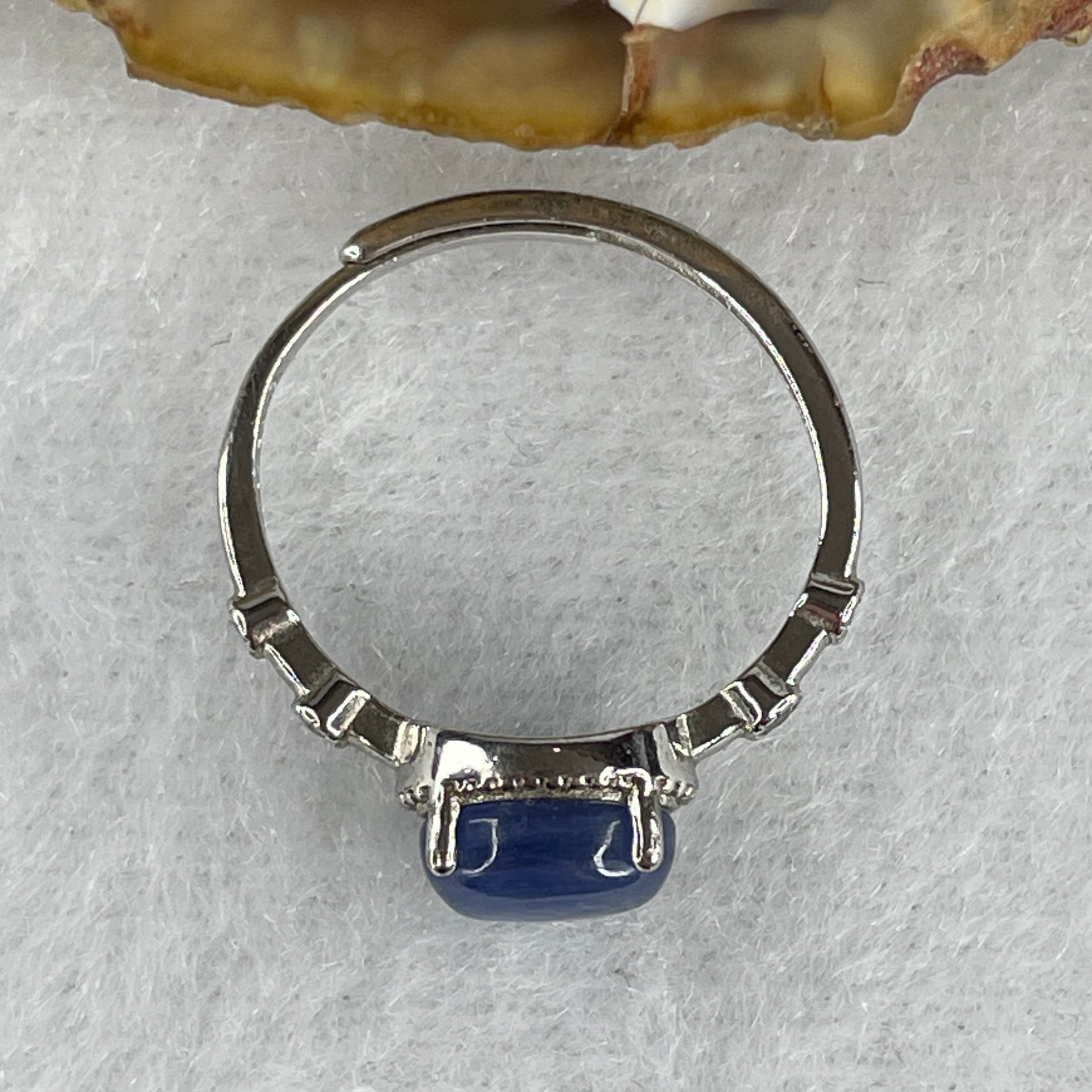 Natural Blue Kyanite Bead in S925 Sliver Adjustable Ring 1.86g 7.9 by 5.9 by 3.5mm - Huangs Jadeite and Jewelry Pte Ltd