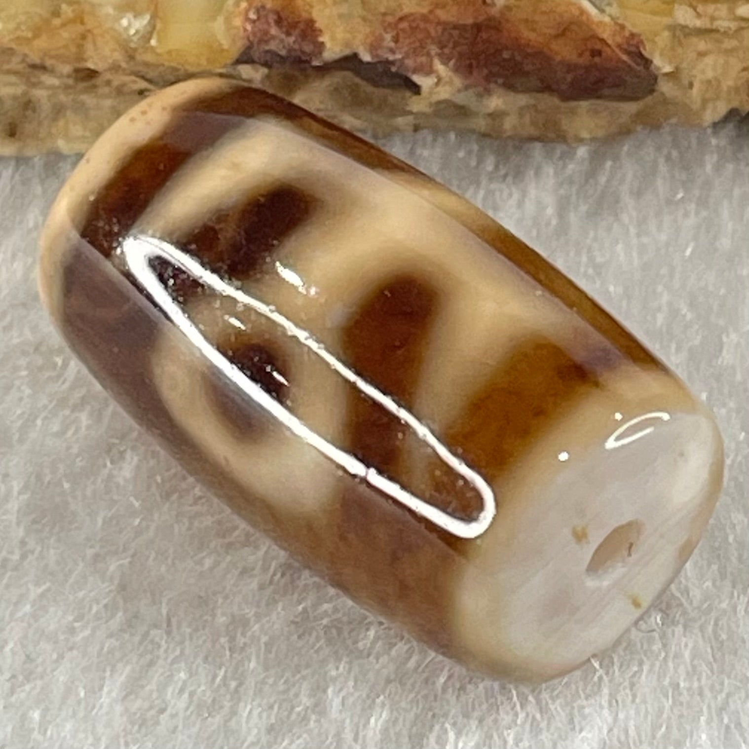 Natural Powerful Tibetan Old Oily Agate Patina Guiren Tairen Human Dzi Bead Totem Amulet Heavenly Master (Tian Zhu) 贵人天诛 4.80g 20.2 by 11.6mm - Huangs Jadeite and Jewelry Pte Ltd
