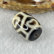 Natural Powerful Tibetan Old Oily Agate 6 Hearts Tortoise Shell Dzi Bead Heavenly Master (Tian Zhu) 六心龟壳天珠 4.20g 17.2 by 12.3mm - Huangs Jadeite and Jewelry Pte Ltd
