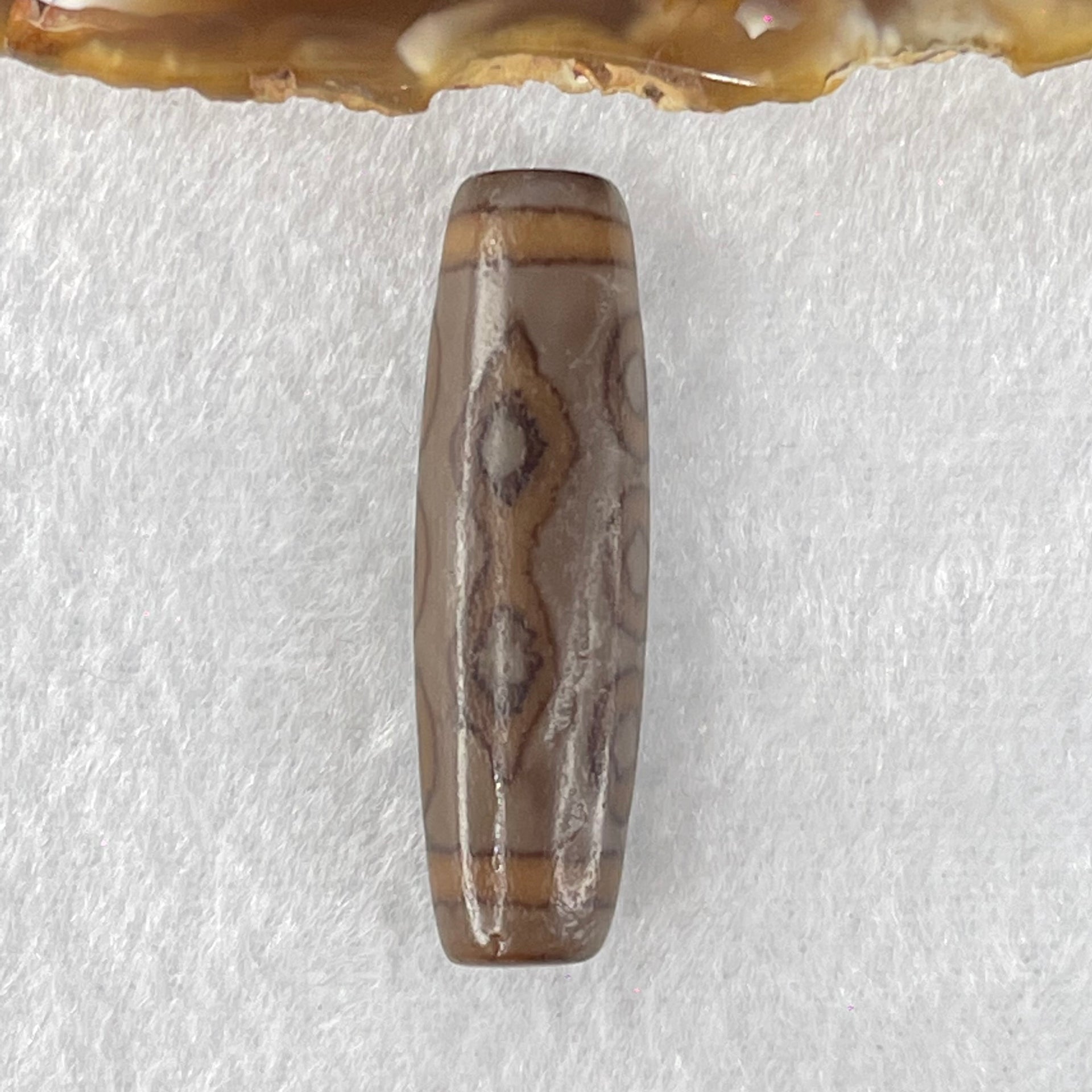 Natural Powerful Tibetan Old Oily Agate 6 Eye with 4 Eye Vajra Dzi Bead Heavenly Master (Tian Zhu) 六眼加四眼金刚杵天诛 8.09g 39.2 by 11.5mm - Huangs Jadeite and Jewelry Pte Ltd