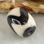 Natural Powerful Tibetan Old Oily Agate Tiger Tooth Daluo Dzi Bead Heavenly Master (Tian Zhu) 虎呀天诛 4.05g 17.3 by 12.7mm - Huangs Jadeite and Jewelry Pte Ltd