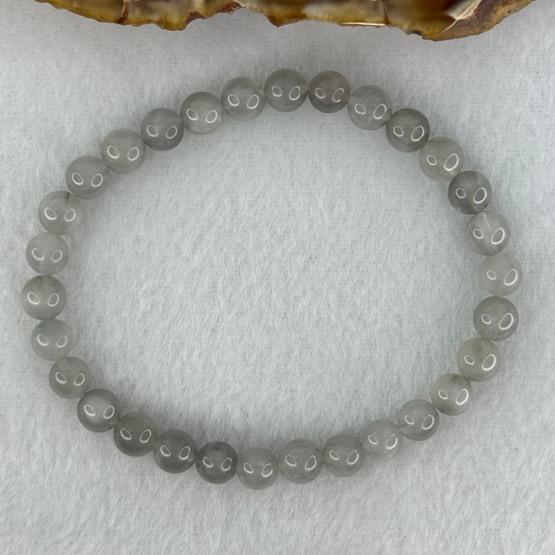 Natural Grey Rabbit Hair Beads Bracelet 9.59g 15.5cm 6.3mm 30 Beads - Huangs Jadeite and Jewelry Pte Ltd