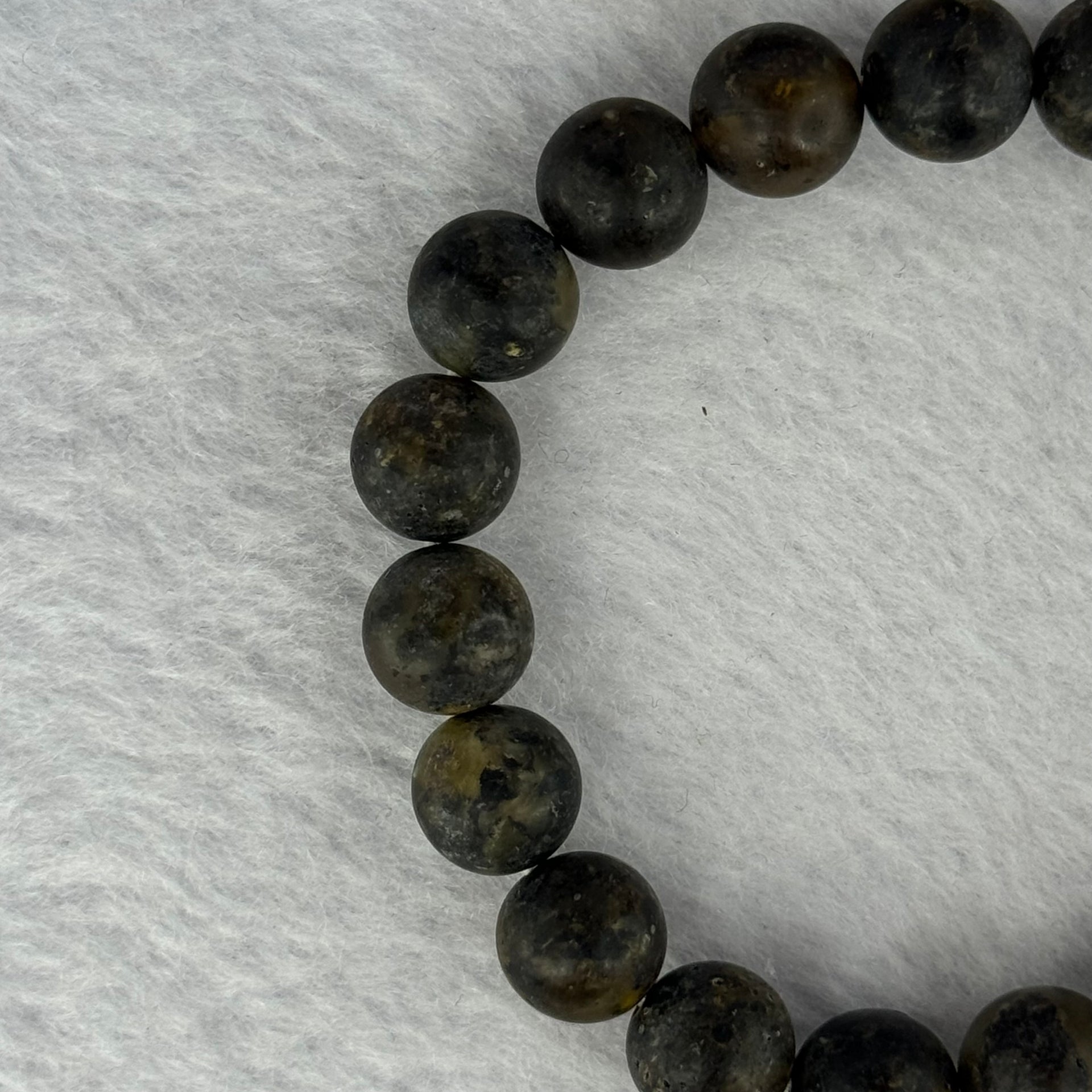 Natural Snow Medicine Amber King Beads Bracelet 天然白雪药王琥珀手链 9.11g 15.5cm 9.4mm 20 Beads - Huangs Jadeite and Jewelry Pte Ltd