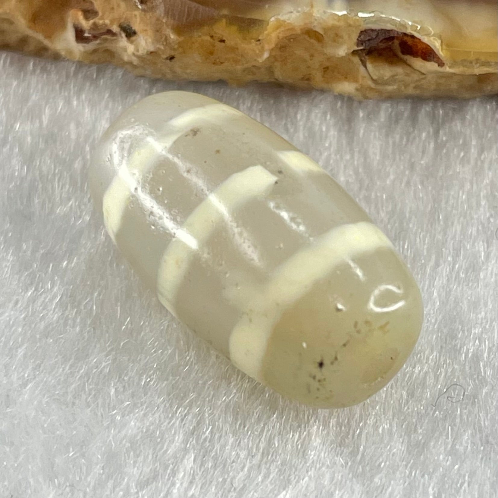 Natural Powerful Tibetan Old Oily Agate 3-Lines Dzi Bead Heavenly Master (Tian Zhu) 三行天诛 3.47g 20.1 by 10.6mm - Huangs Jadeite and Jewelry Pte Ltd