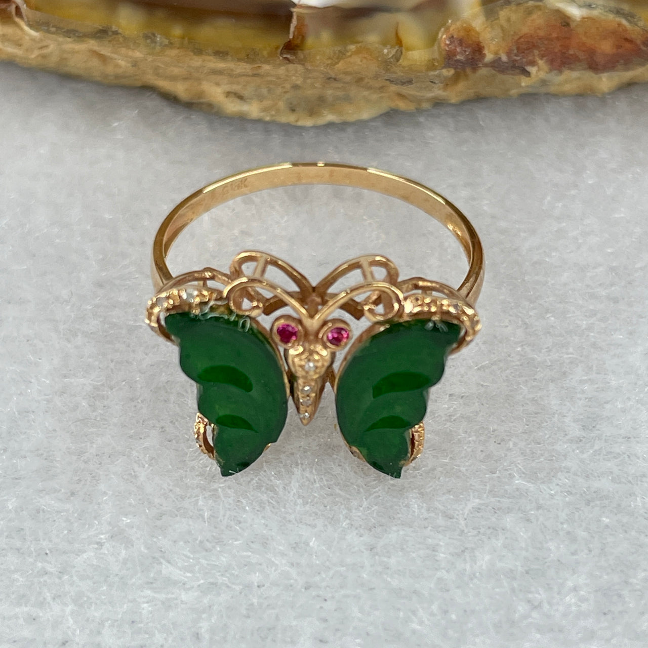 Type A Green Burmese Icy Butterfly Jade Jadeite ring in 18k rose gold & natural diamonds 1.87g  Ring Size: US 6.5 - Huangs Jadeite and Jewelry Pte Ltd