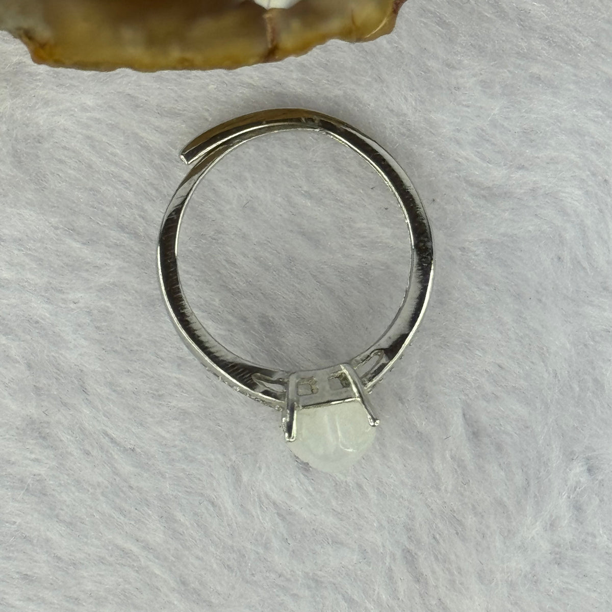 Natural Moonstone In S925 Sliver Ring (Adjustable Size) 1.79g 11.0 by 5.9 by 5.0mm - Huangs Jadeite and Jewelry Pte Ltd