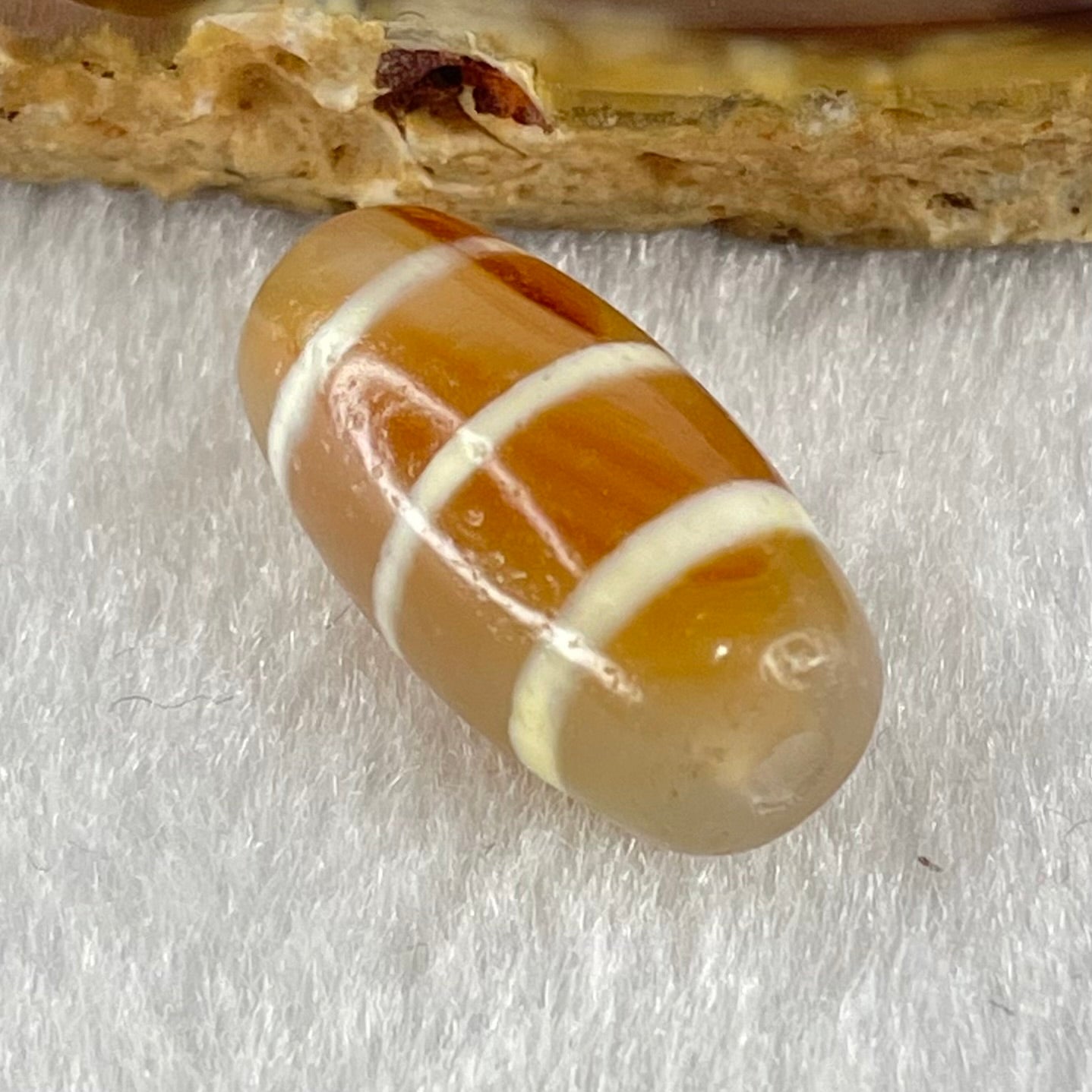 Natural Powerful Tibetan Old Oily Agate 3-Lines Dzi Bead Heavenly Master (Tian Zhu) 三行天诛 3.23g 20.1 by 10.4mm - Huangs Jadeite and Jewelry Pte Ltd