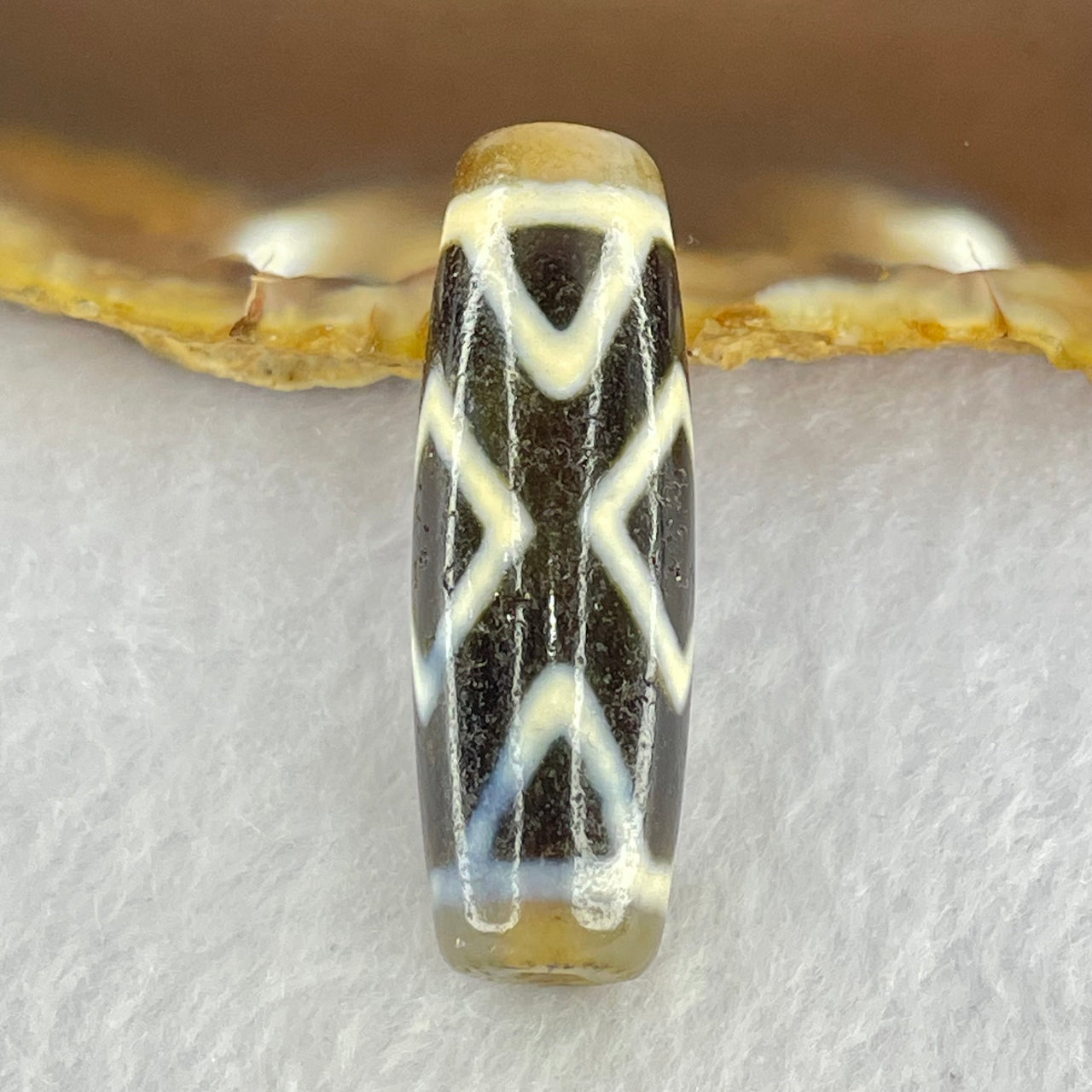 Natural Powerful Tibetan Old Oily Agate 3-Eye Vajra Dzi Bead Heavenly Master (Tian Zhu) 三眼天珠 10.20g 38.4 by 12.9mm - Huangs Jadeite and Jewelry Pte Ltd