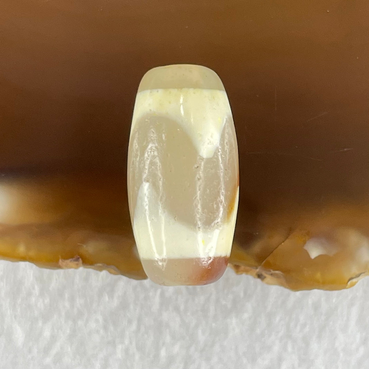 Natural Powerful Tibetan Old Oily Agate Tiger Tooth Daluo Dzi Bead Heavenly Master (Tian Zhu) 虎呀天诛 3.07g 19.9 by 10.3mm - Huangs Jadeite and Jewelry Pte Ltd