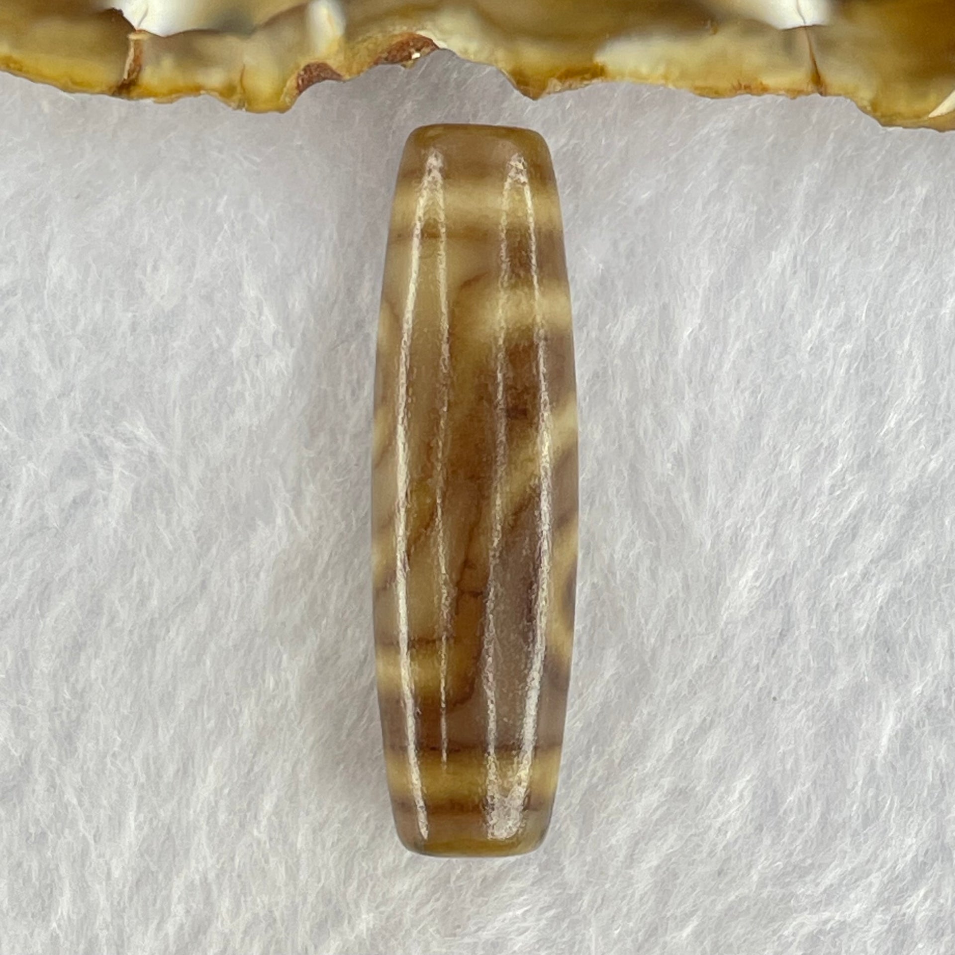 Natural Powerful Tibetan Old Oily Agate 2 Eyes Dzi Bead Heavenly Master (Tian Zhu) 二眼天诛 8.05g 39.4 by 11.5mm - Huangs Jadeite and Jewelry Pte Ltd