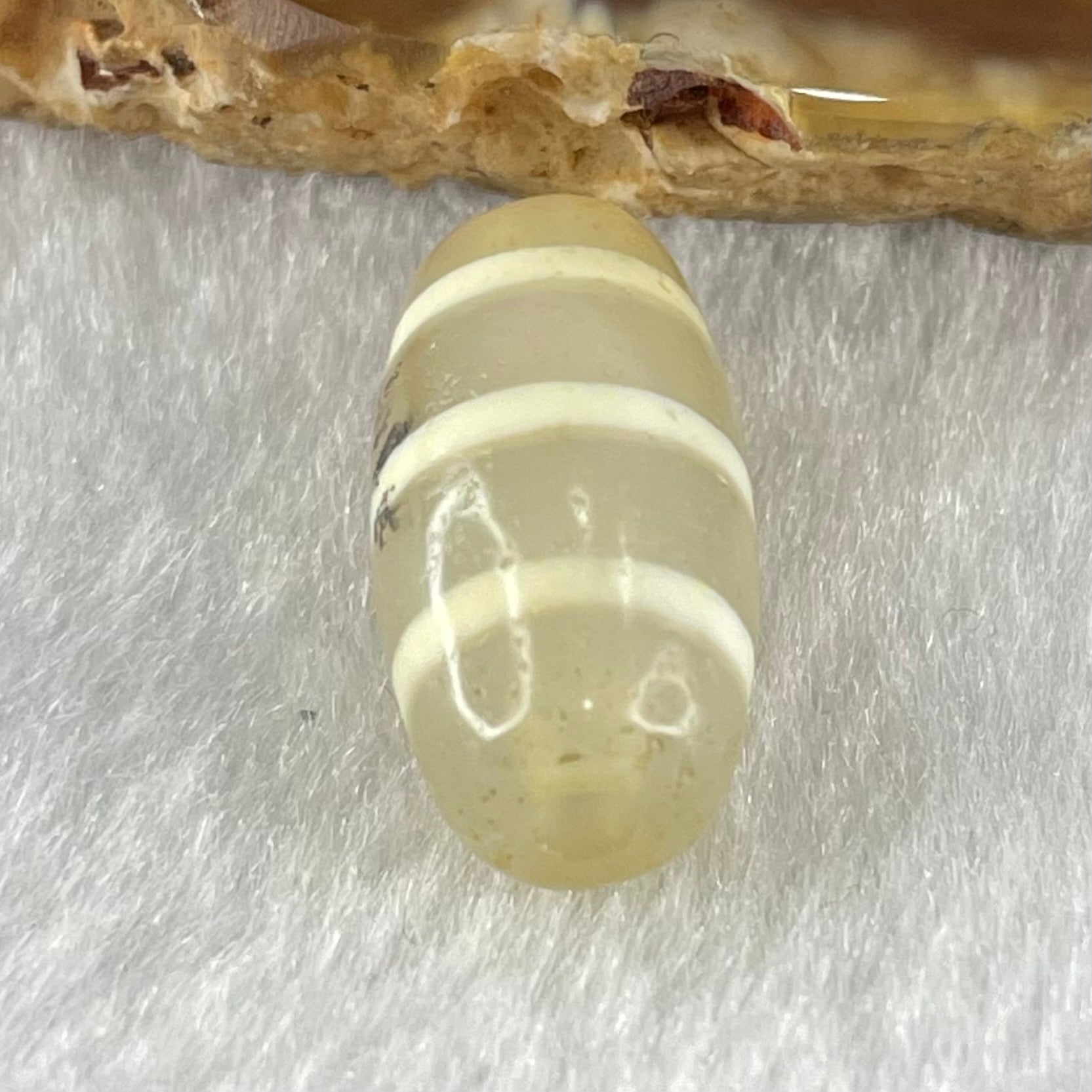 Natural Powerful Tibetan Old Oily Agate 3-Lines Dzi Bead Heavenly Master (Tian Zhu) 三行天诛 3.05g 20.0 by 10.1mm - Huangs Jadeite and Jewelry Pte Ltd