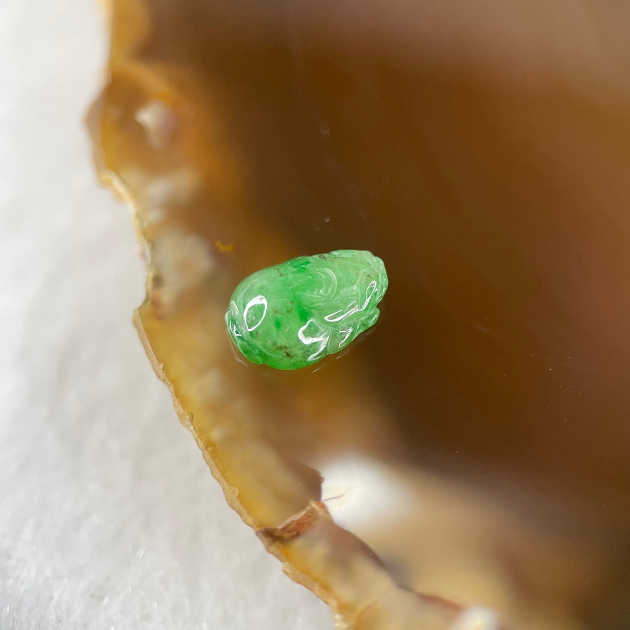 Type A Old Mine Spicy Green Jadeite Pixiu Stone For Setting 0.36g 9.1 by 6.4 by 3.2mm - Huangs Jadeite and Jewelry Pte Ltd