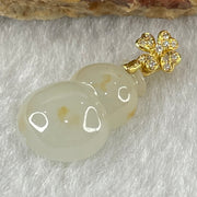 Type A Faint Lavender with Yellow Spots Jadeite Hulu with Diamonds in 18K AU750 Yellow Gold Four Leaf Clover Pendant 1.94g 15.8 by 10.9 by 5.0mm - Huangs Jadeite and Jewelry Pte Ltd
